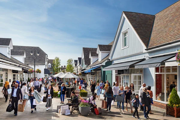 bicester-village-shopping-visit-review-shh-by-sadie