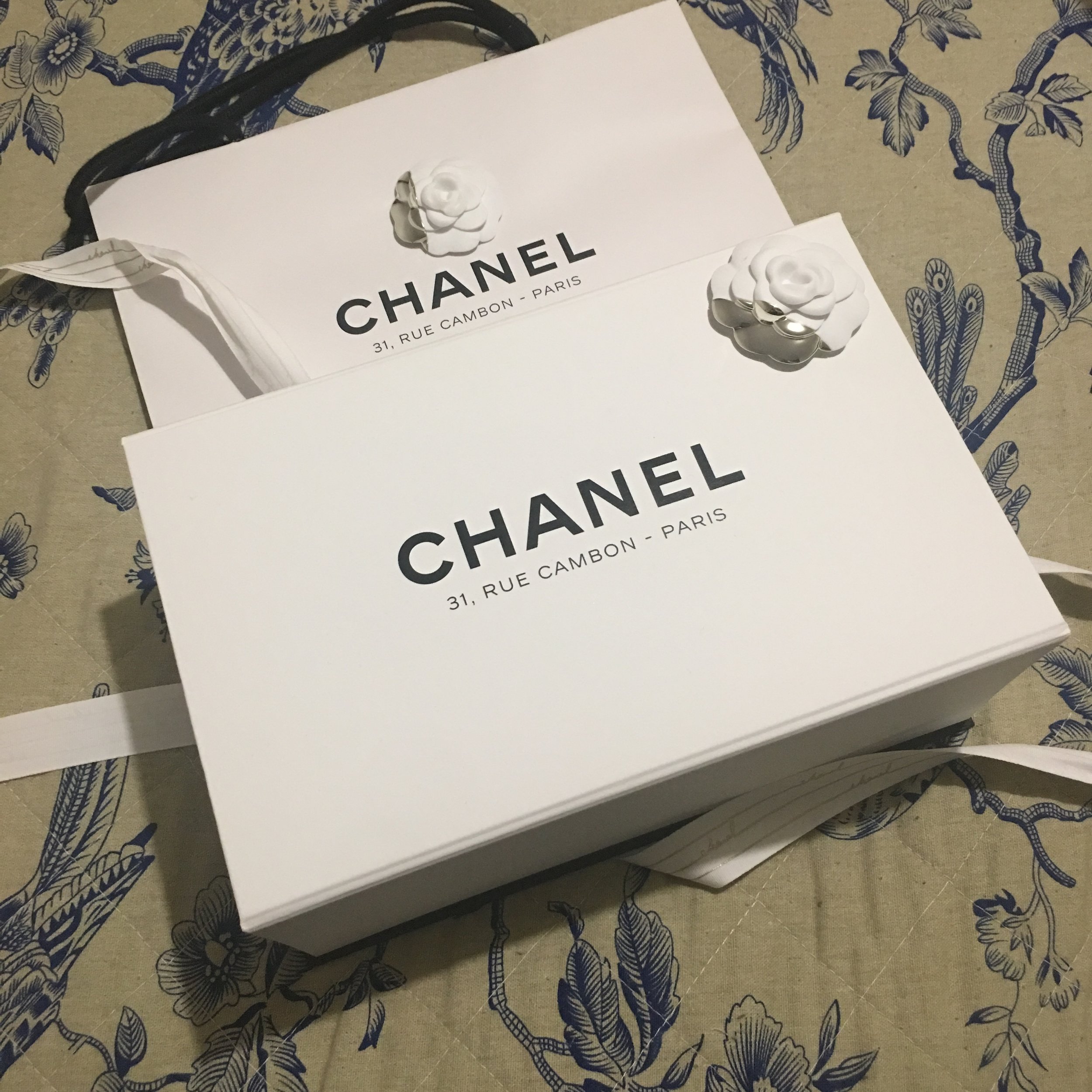 chanel bag packaging