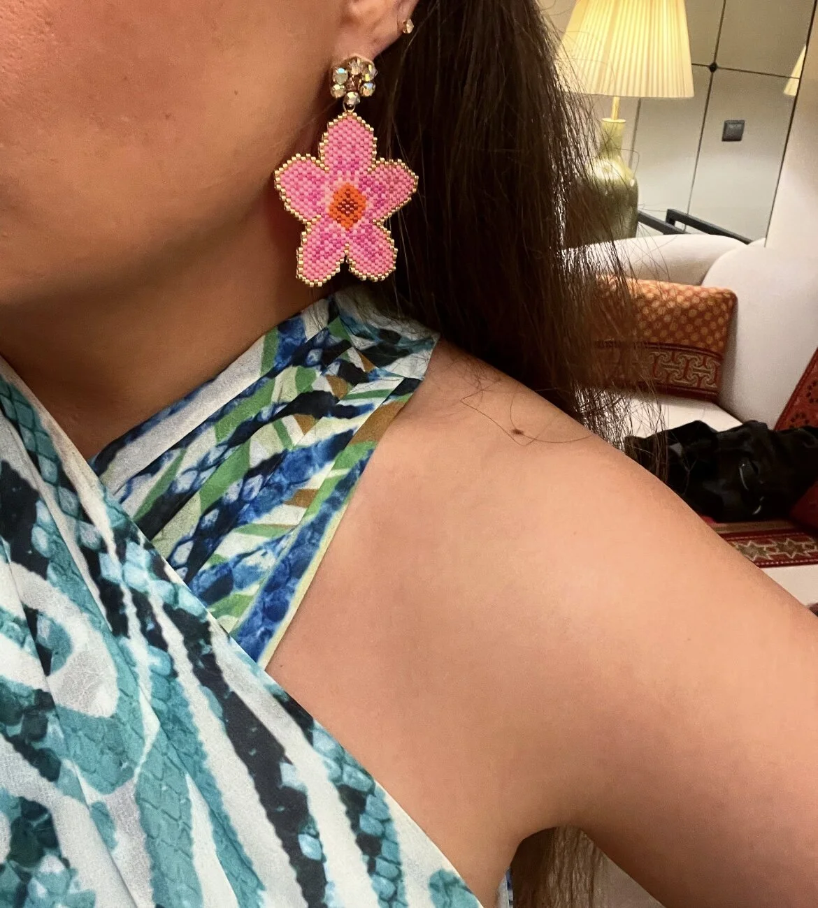 F266D528-183E-4DCF-B8CB-F756965CFABD