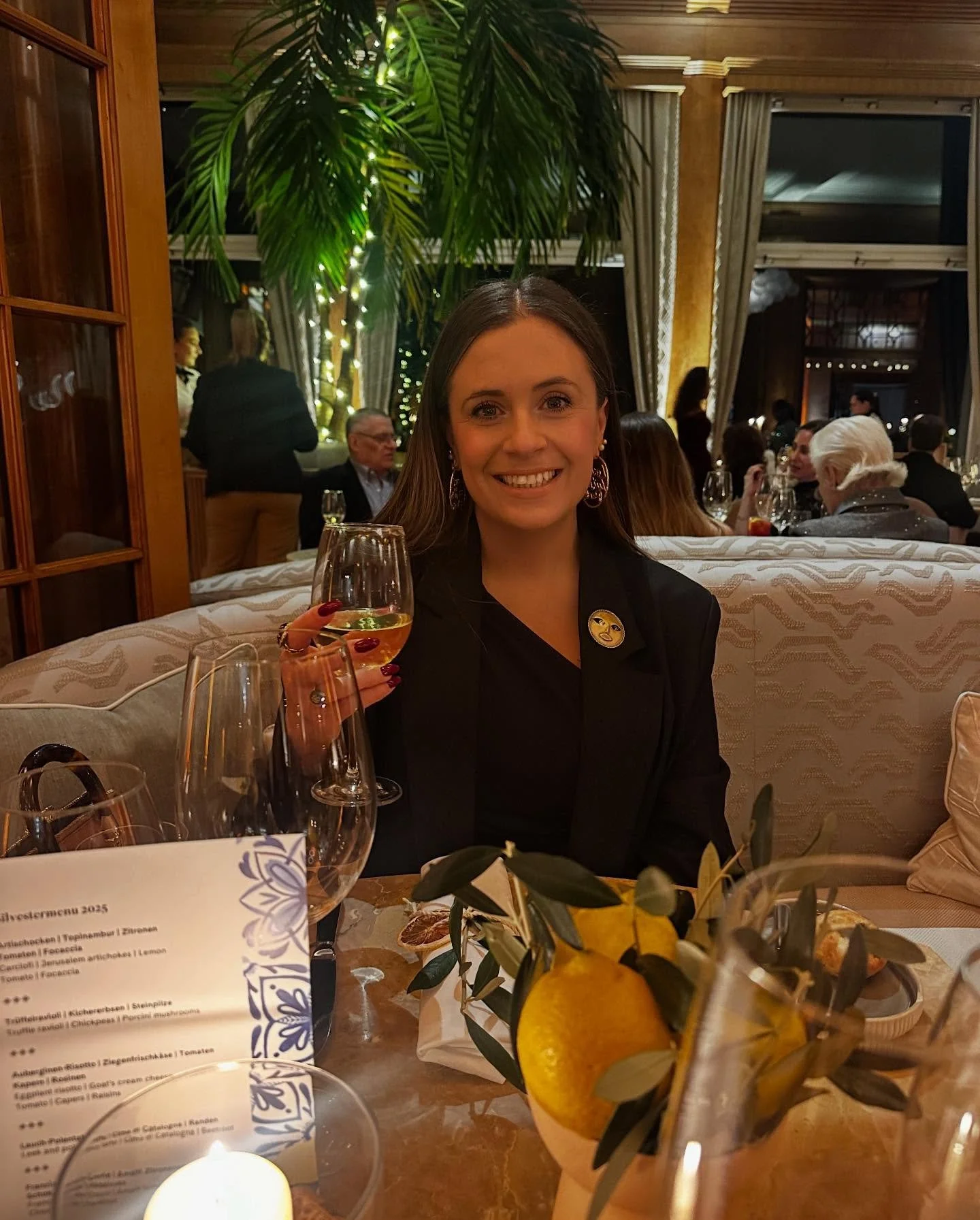 HNY 🗻🇨🇭🍾🍋