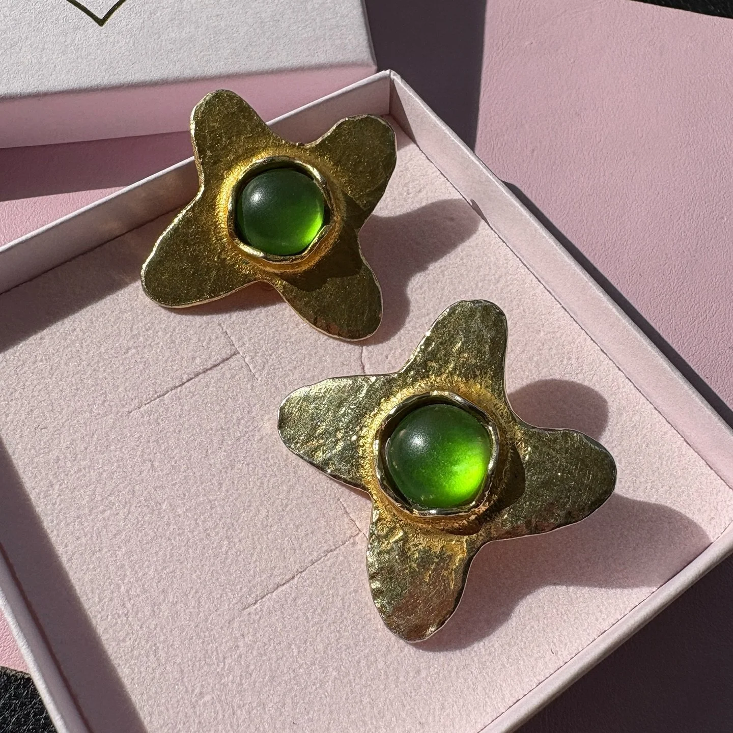 Stylish vintage French designer Chantal Audias earrings available on my Etsy 😍 stunning statement clip on earrings 👌👌👌