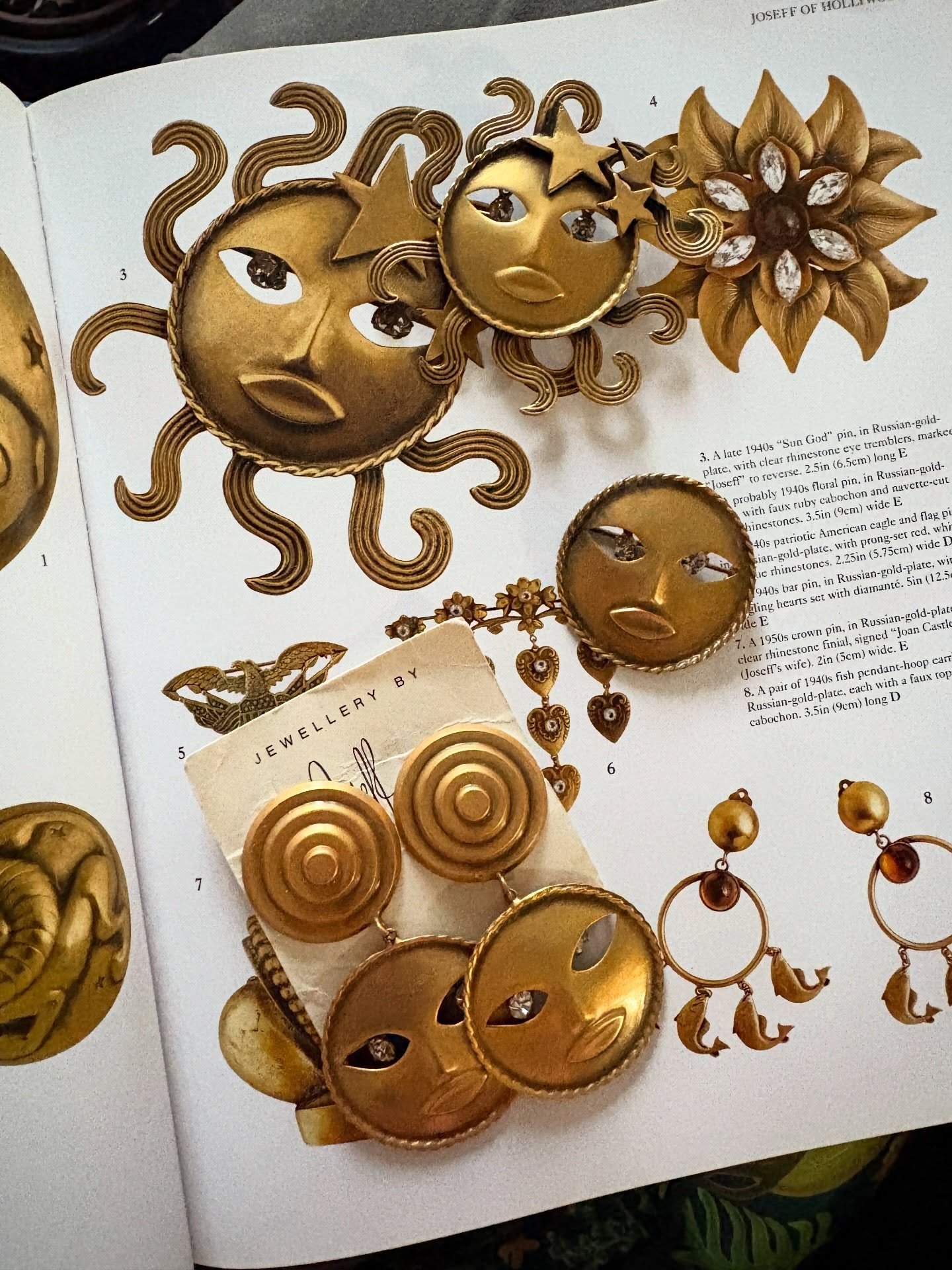 Holy Grail Jewels 🌝🌞 I first saw the Joseff of Hollywood Sun God brooch in one of my jewellery books, loved it, went down a Google rabbit hole, fell in love with the Moon God brooch &amp; set up Google alerts, eBay alerts and Vinted saved searches 