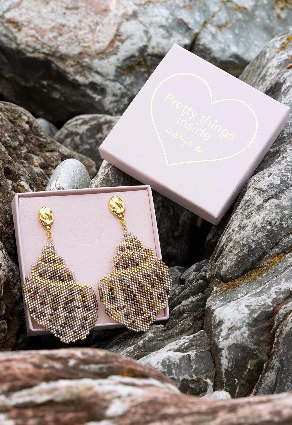 Babylon Shell Earrings - Brown