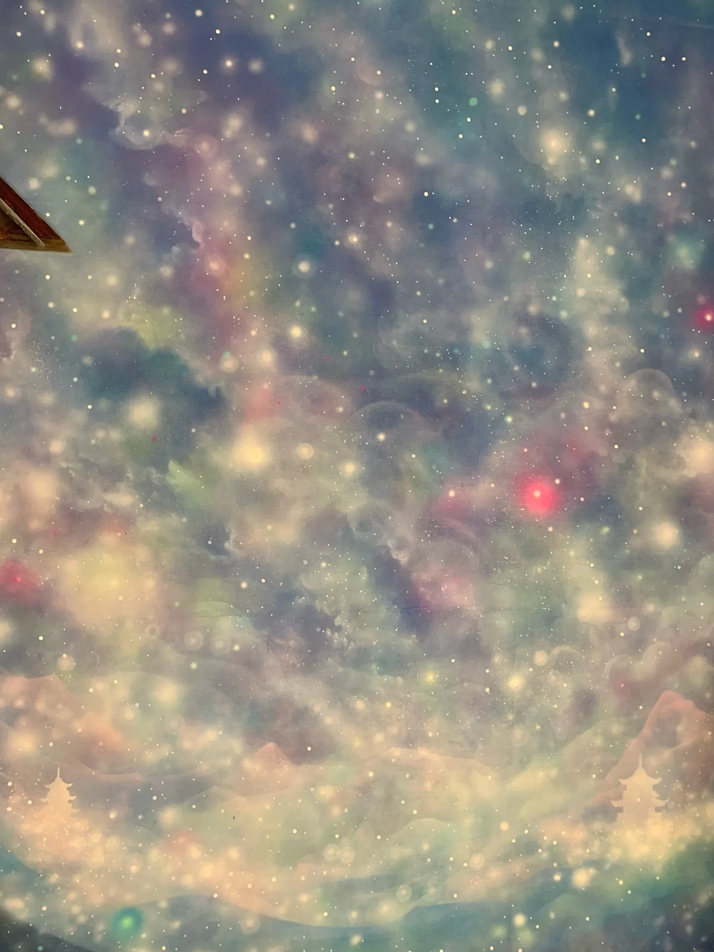 Throwback to 2022, painting the Temple room for @wakethetiger ☁️✨🐅

#cheba #bristol #temple #abstract #streetart #art #wakethetiger