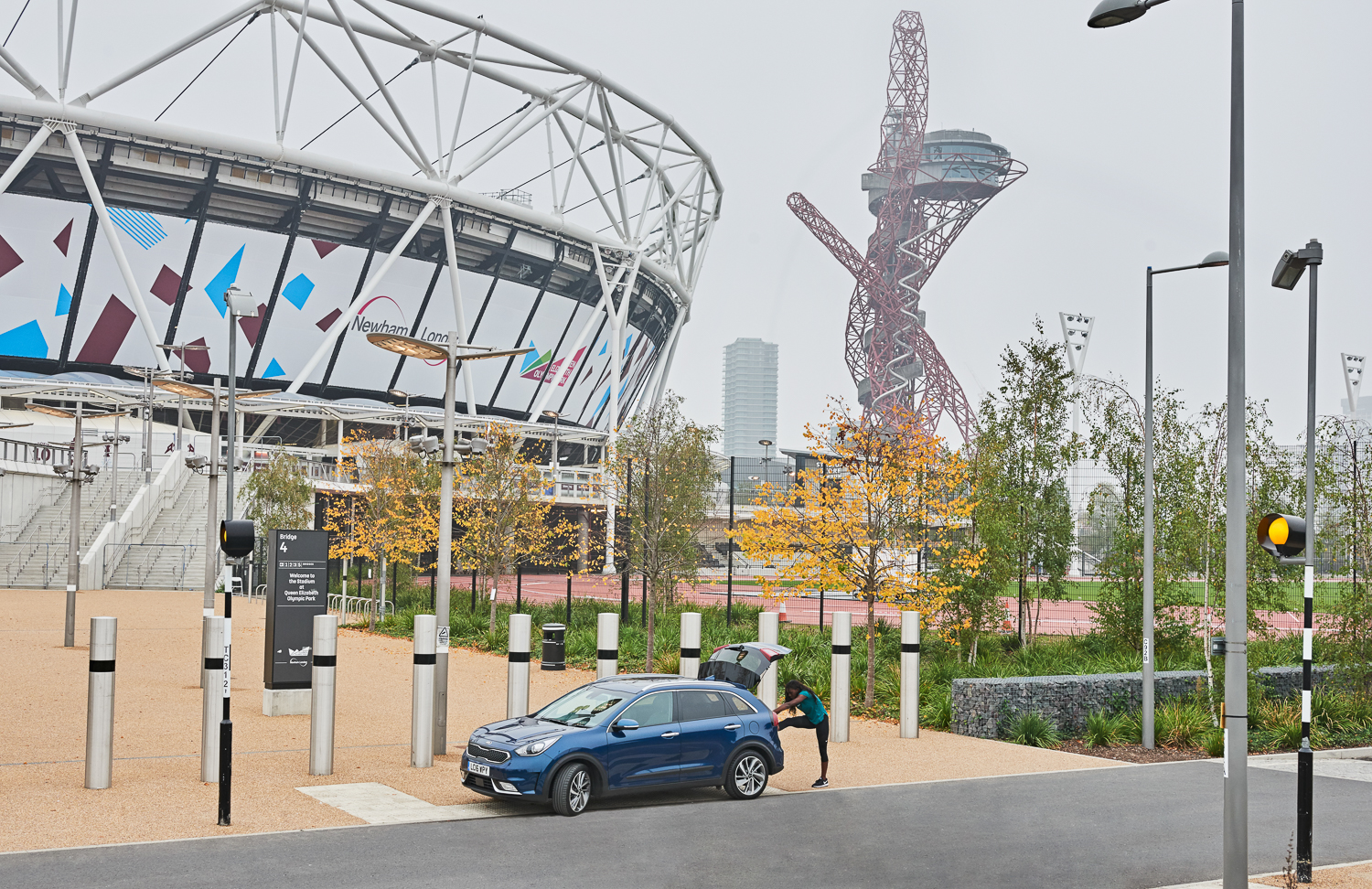 Olympic Medalist Dina Asher Smith takes the Kia Nero for a spin