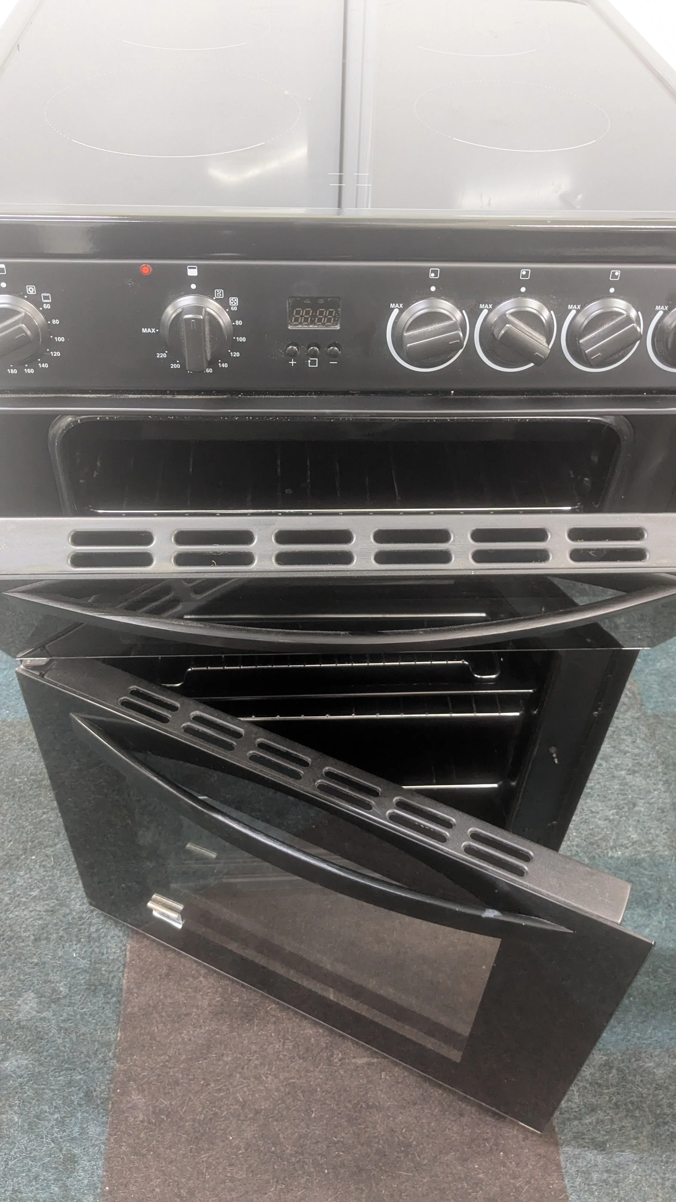 Swan SX16730B 60cm Double Oven Electric Cooker – Black | Birmingham Delivery & Installation