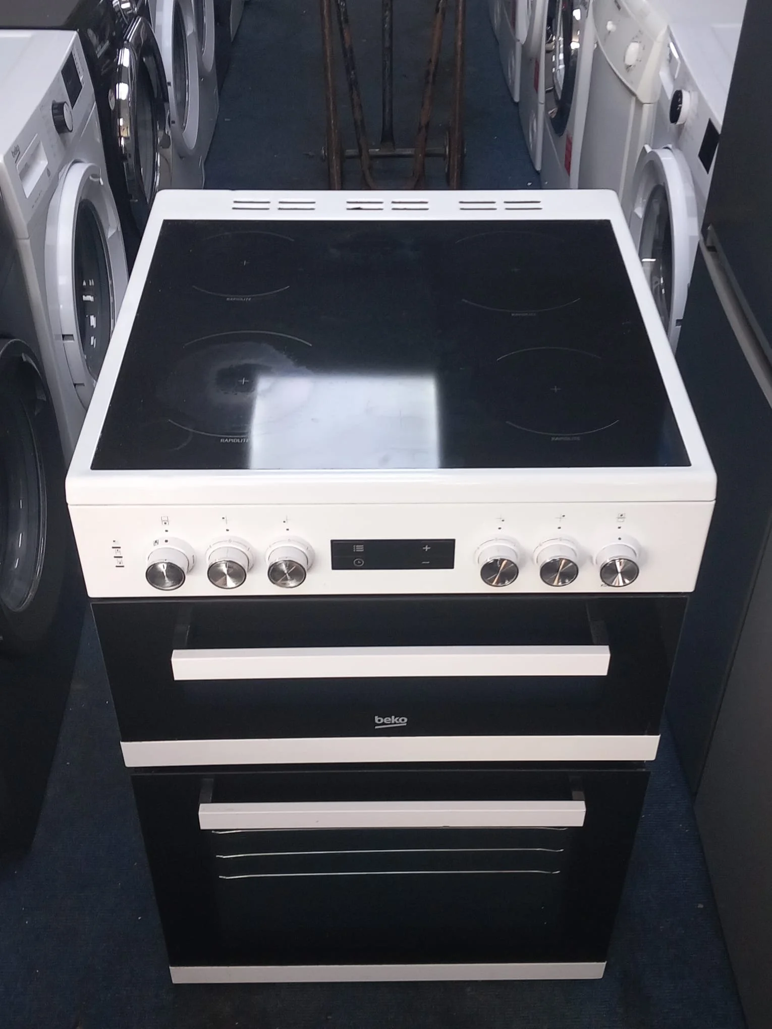 Reconditioned, used and second hand ovens and cookers.