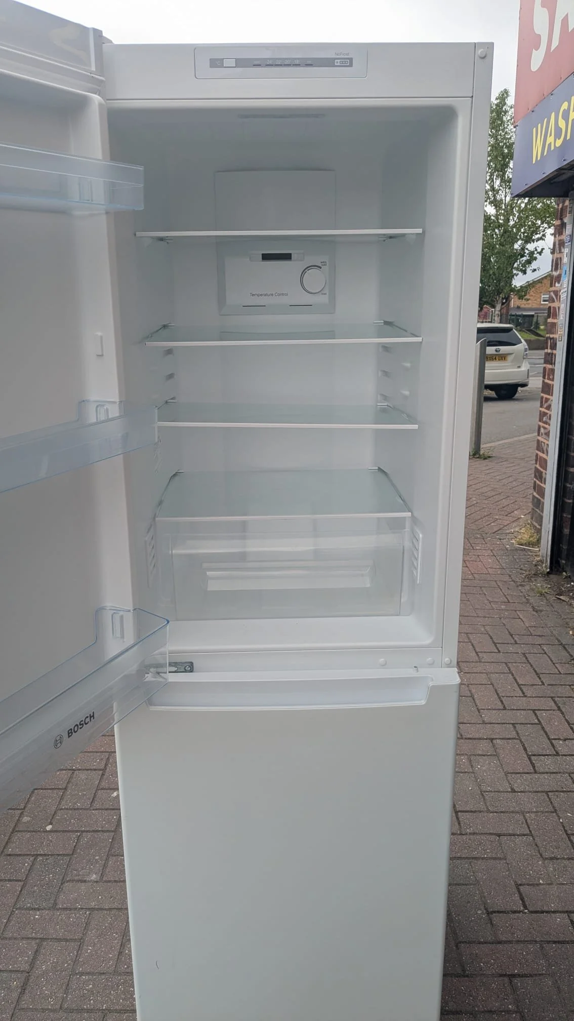 BOSCH KGN34NWEAG03 FRIDGE.jpg