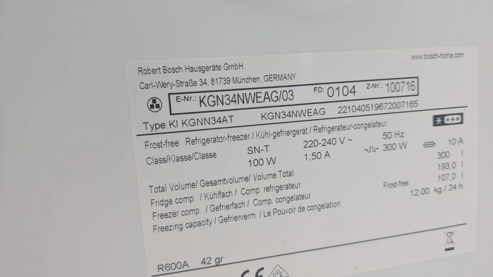 BOSCH KGN34NWEAG03.jpg
