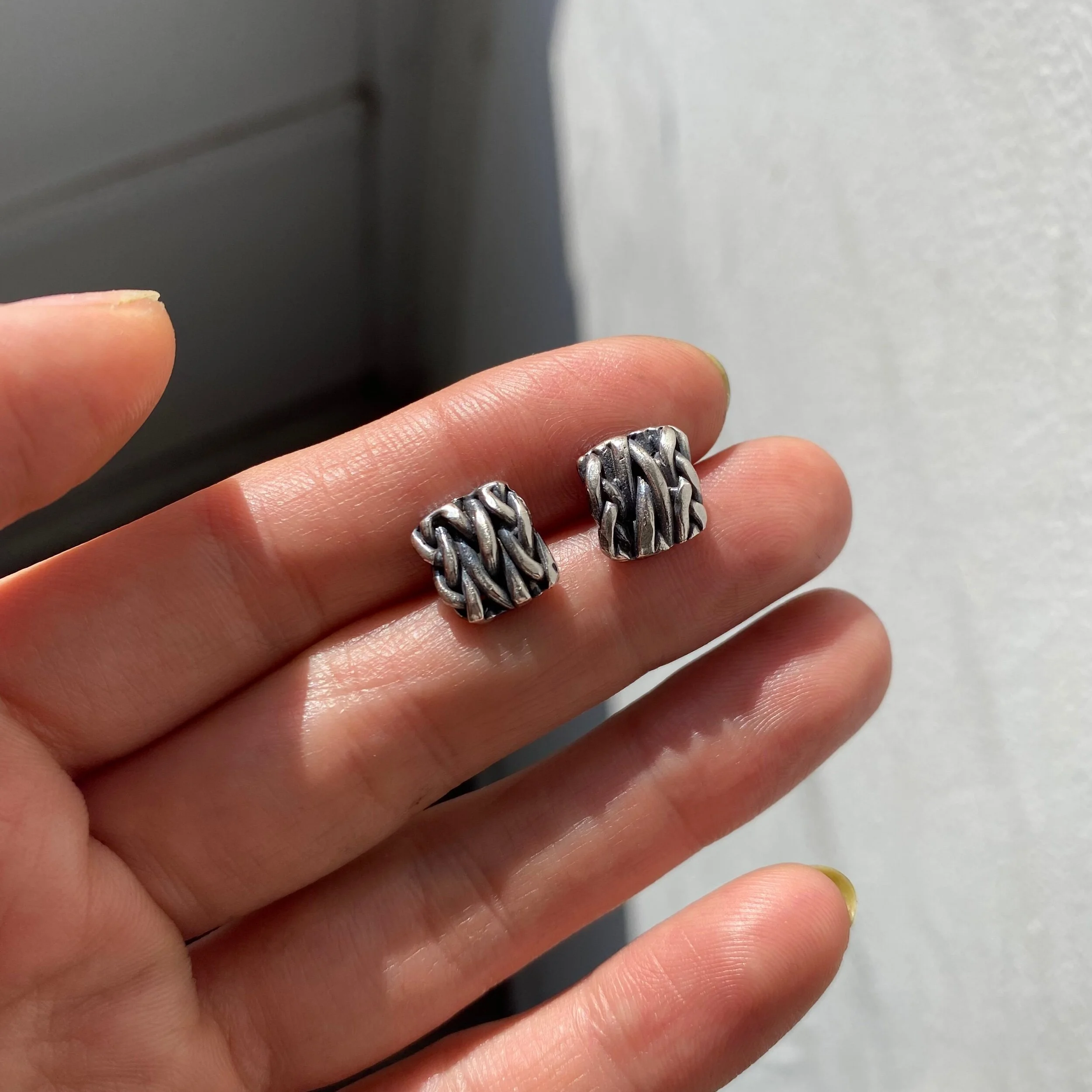 94F78309-CA7B-4153-8D72-431154556466