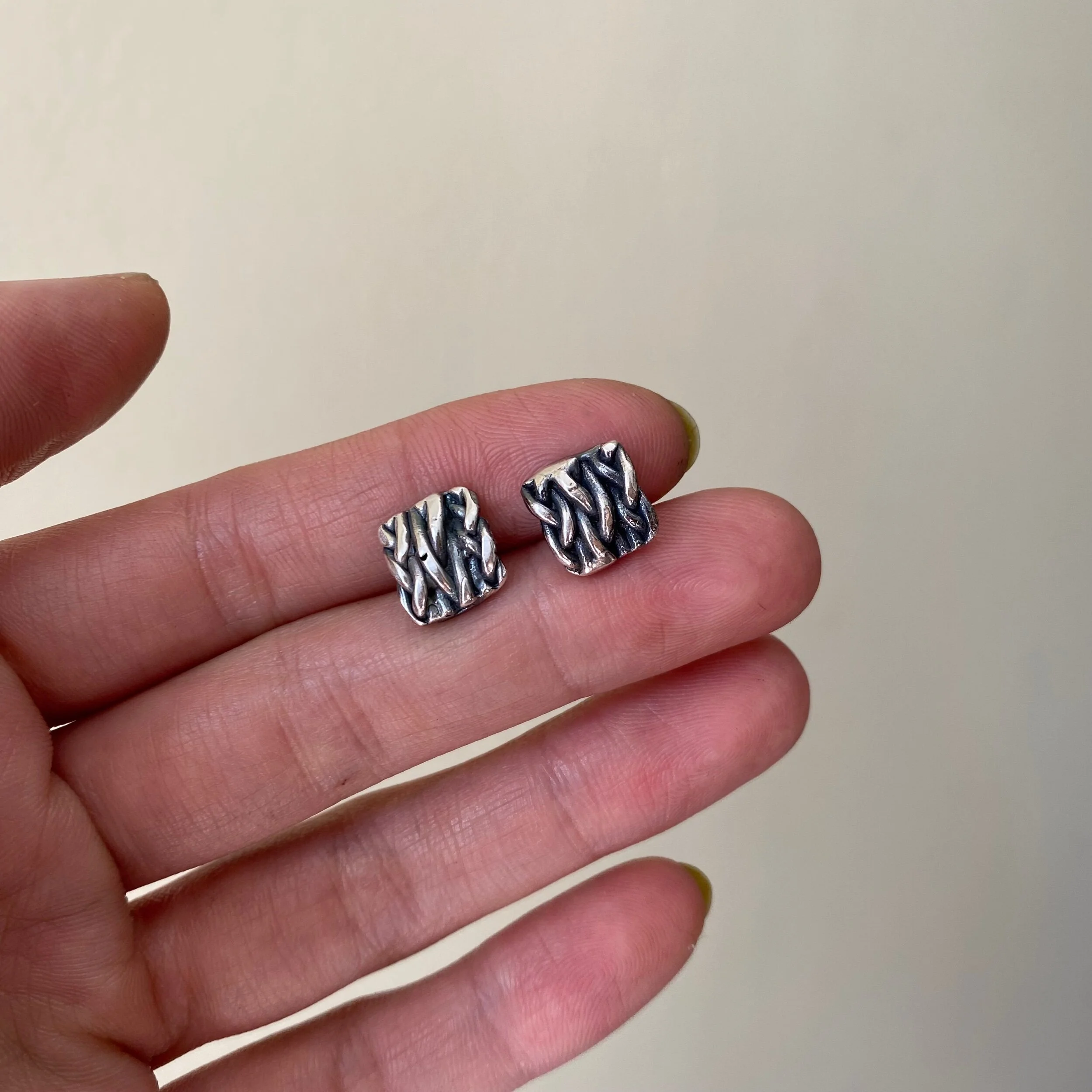 300AFB5C-403A-4E24-BF6D-E1DD33346A58