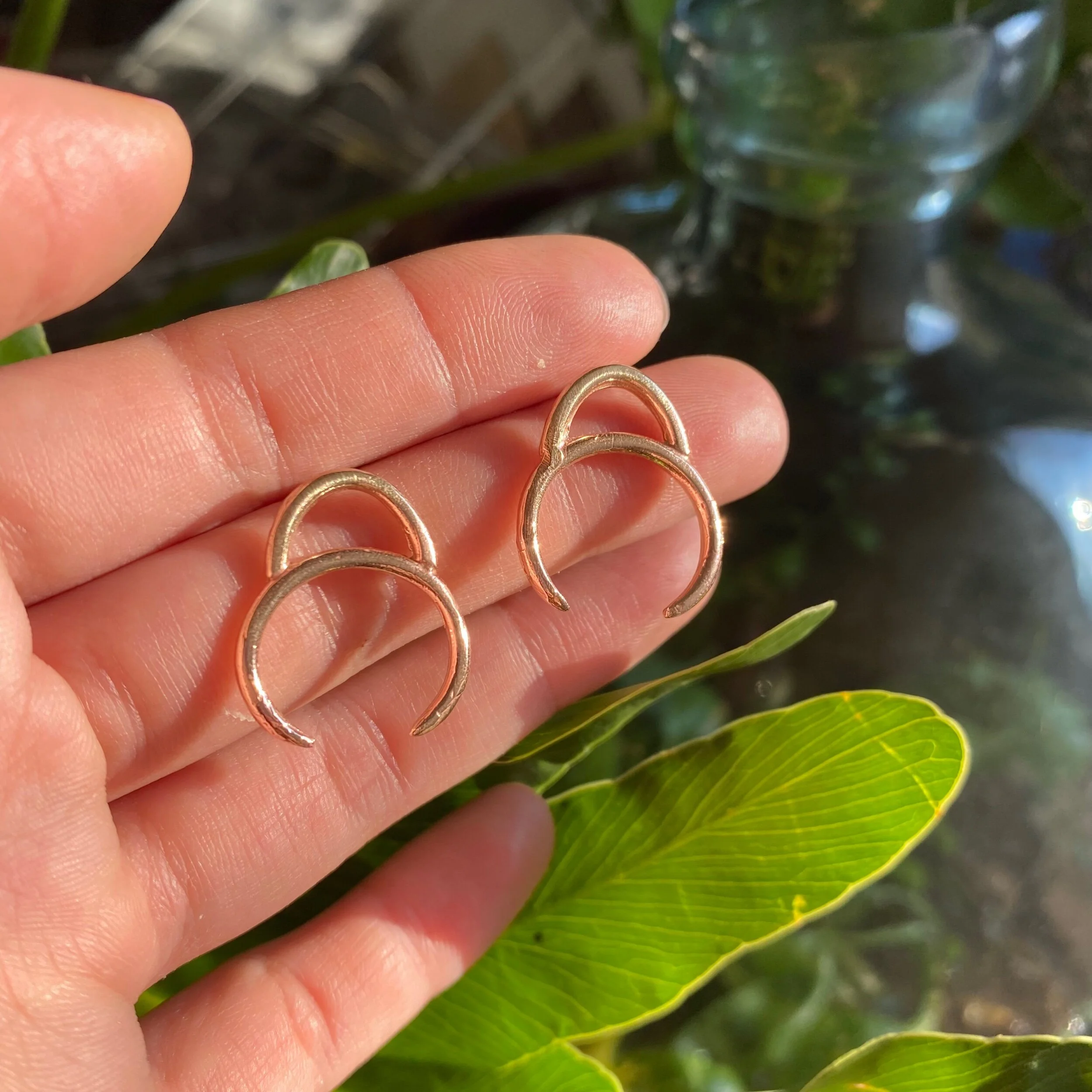 B3825D40-8A17-4350-BFE4-26639024D13B