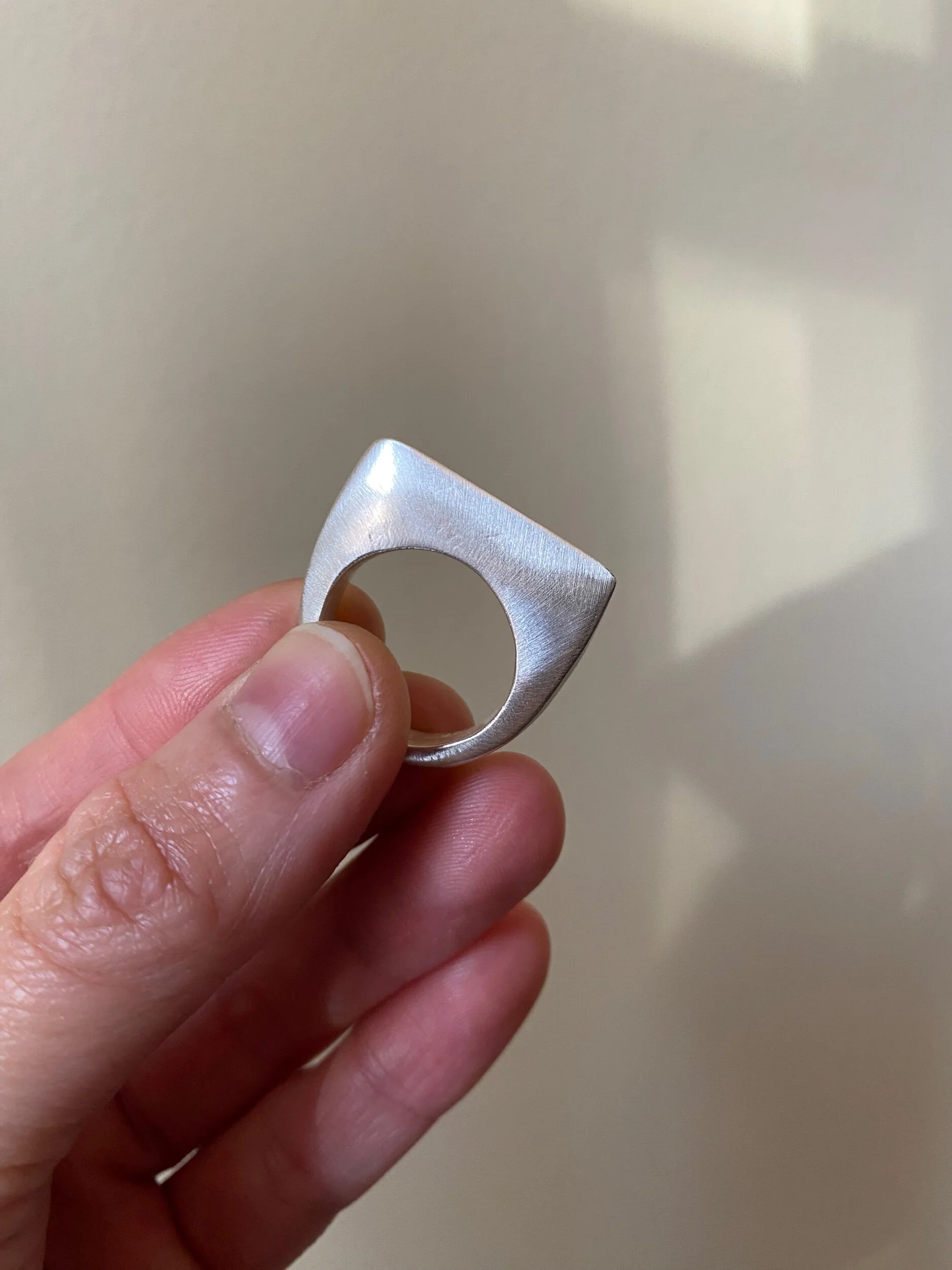 5E621DFC-DA25-4F4F-AF9C-683644E9272D