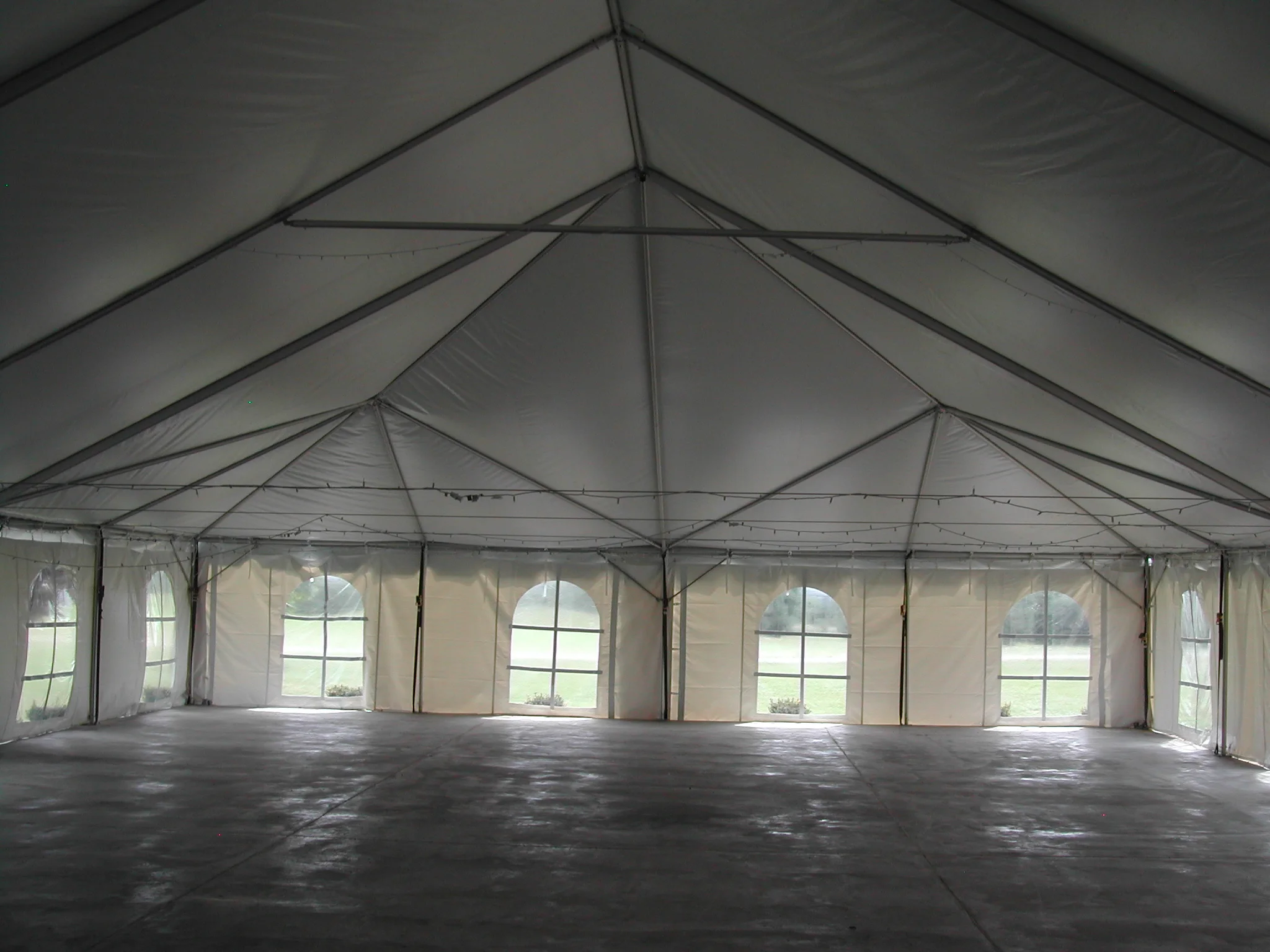 40x40 Complete Frame Tent – Central Tent