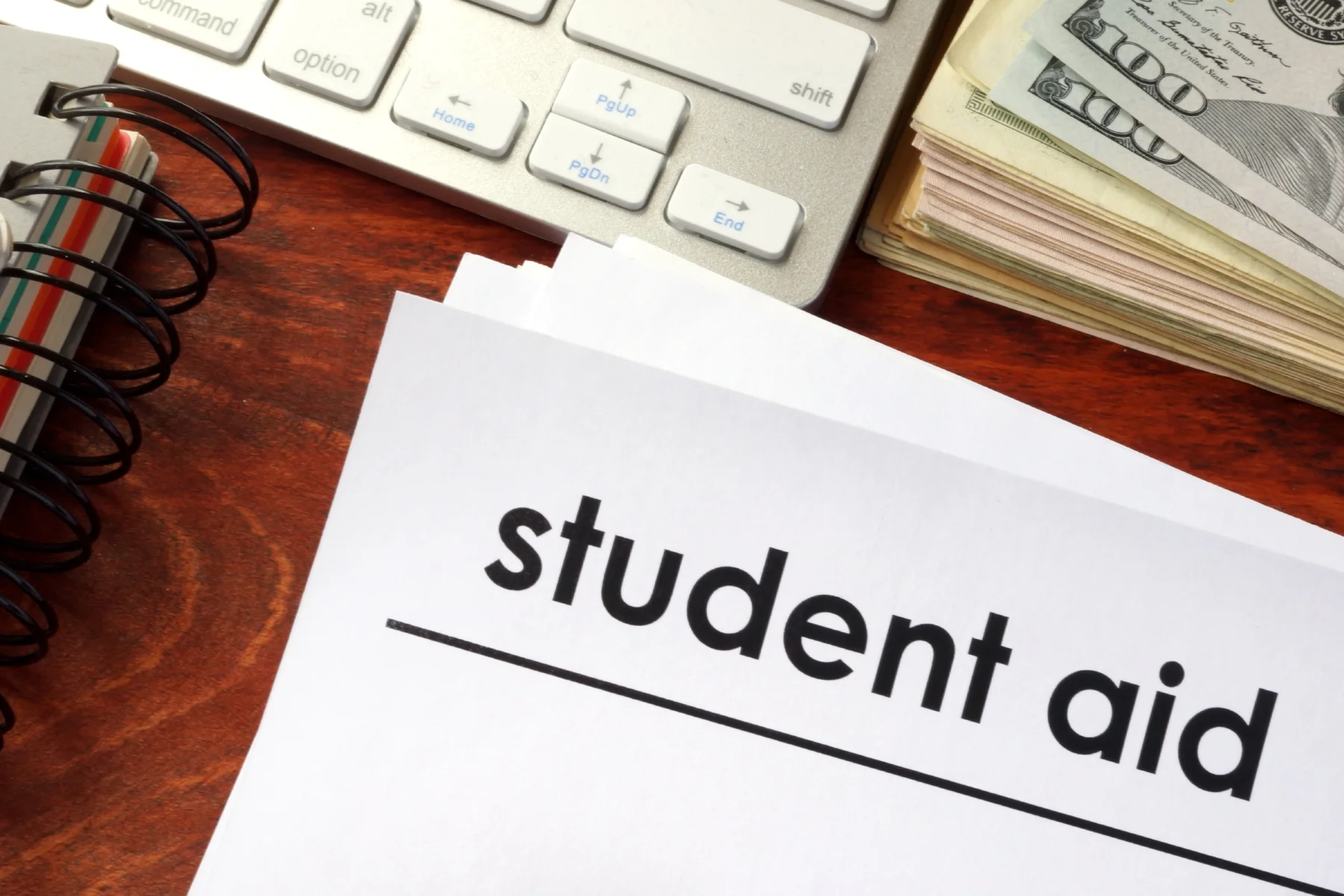 student-aid-college-money-1800-12-apr-2017.jpg