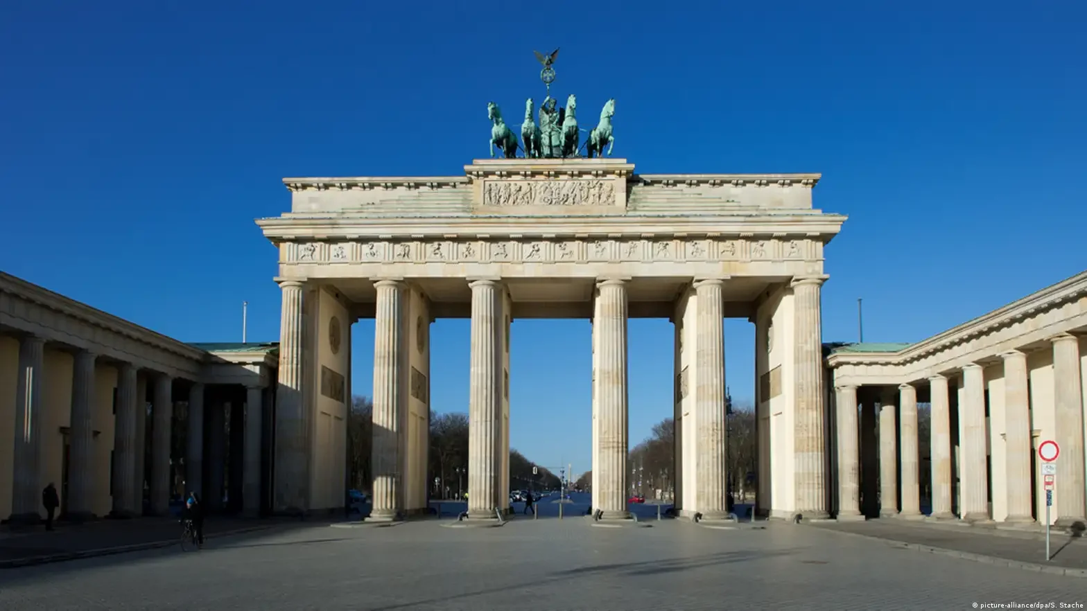 Learn German with TeachBahrain – private one-on-one German language tutoring in Bahrain