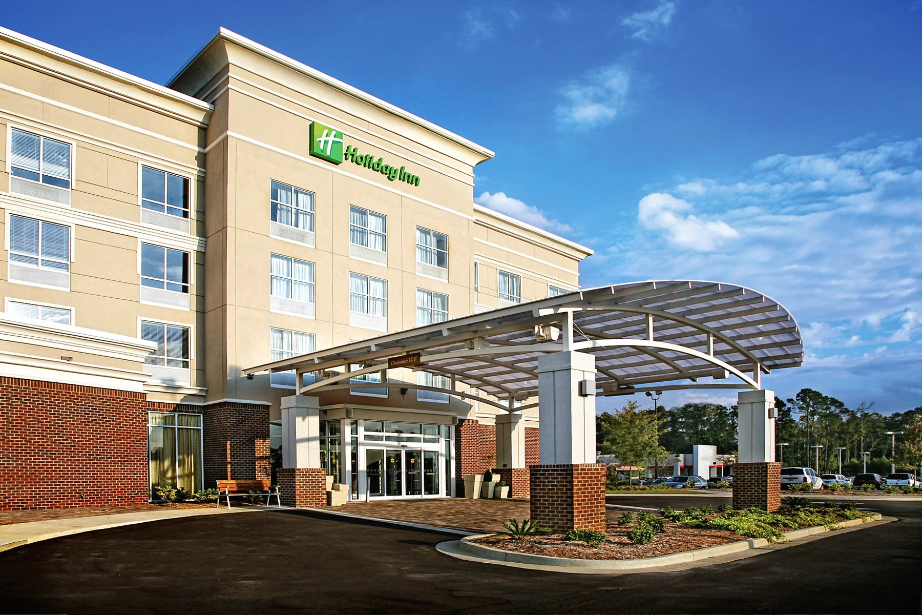 Holiday Inn.com Exteriors Gallery | The Fortune Image