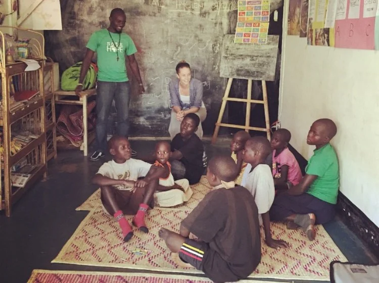 Volunteer Art Lesson