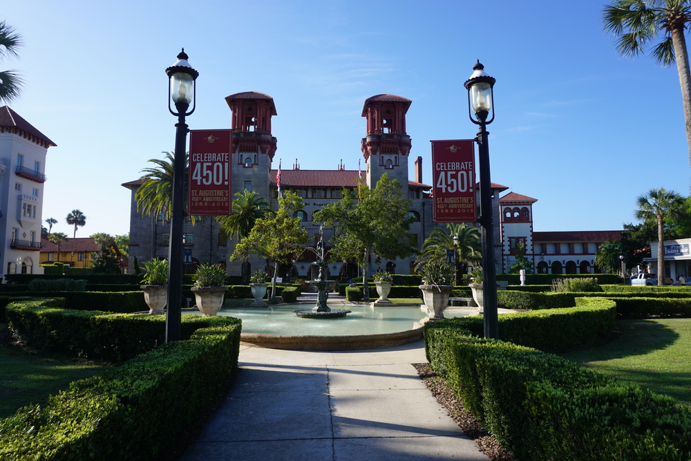 450 banners in front of City Hall.JPG