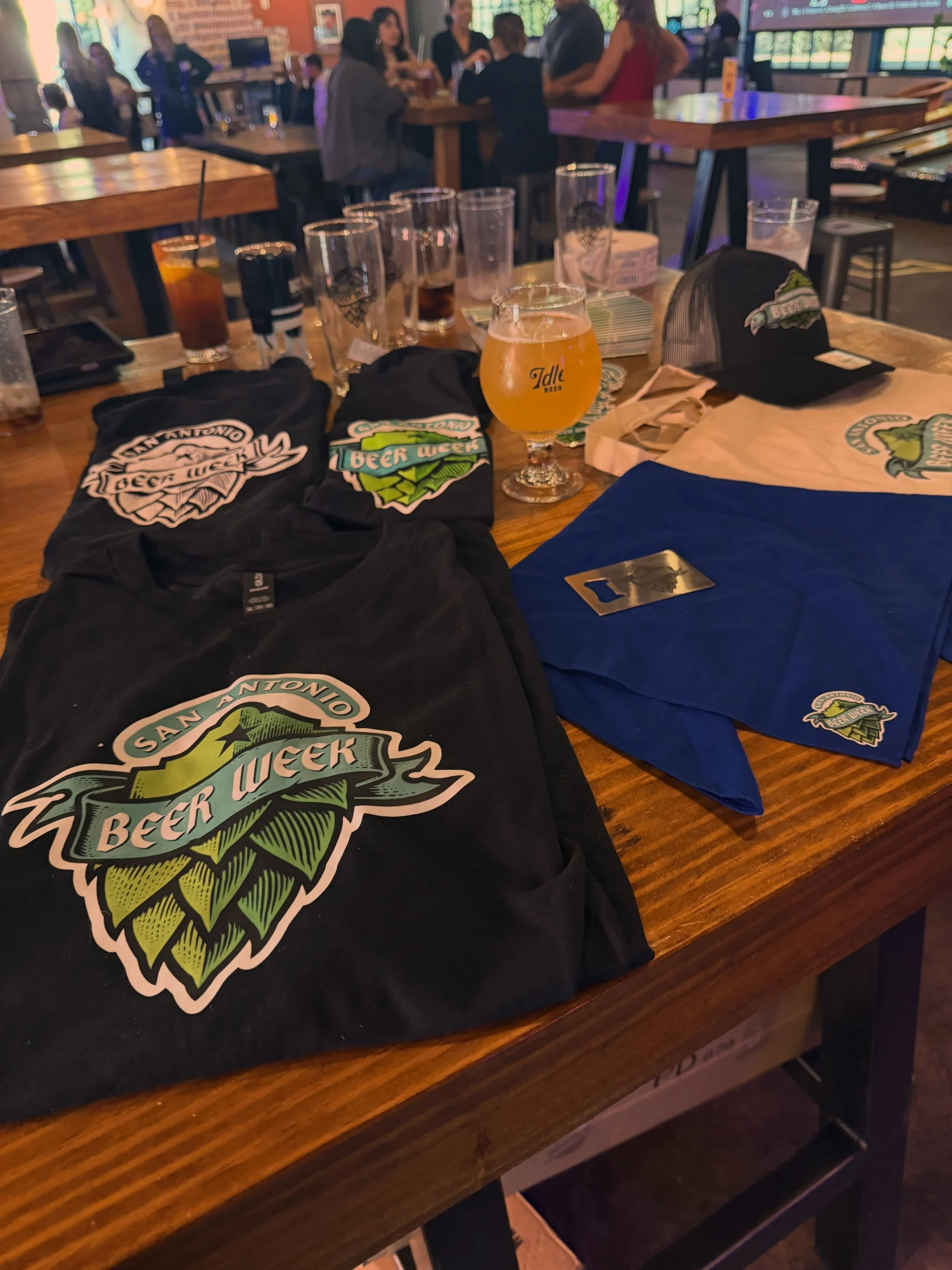 Come check us out at @idlebeersa for merch, raffle tickets for cool prizes, and good conversation! Also check out @puroarte.satx and @djsteviegsatx with the jams who are here too! #sabw #drinklocalbeer