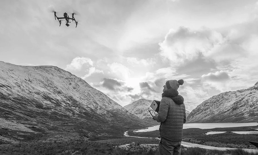DroneBW4.jpg