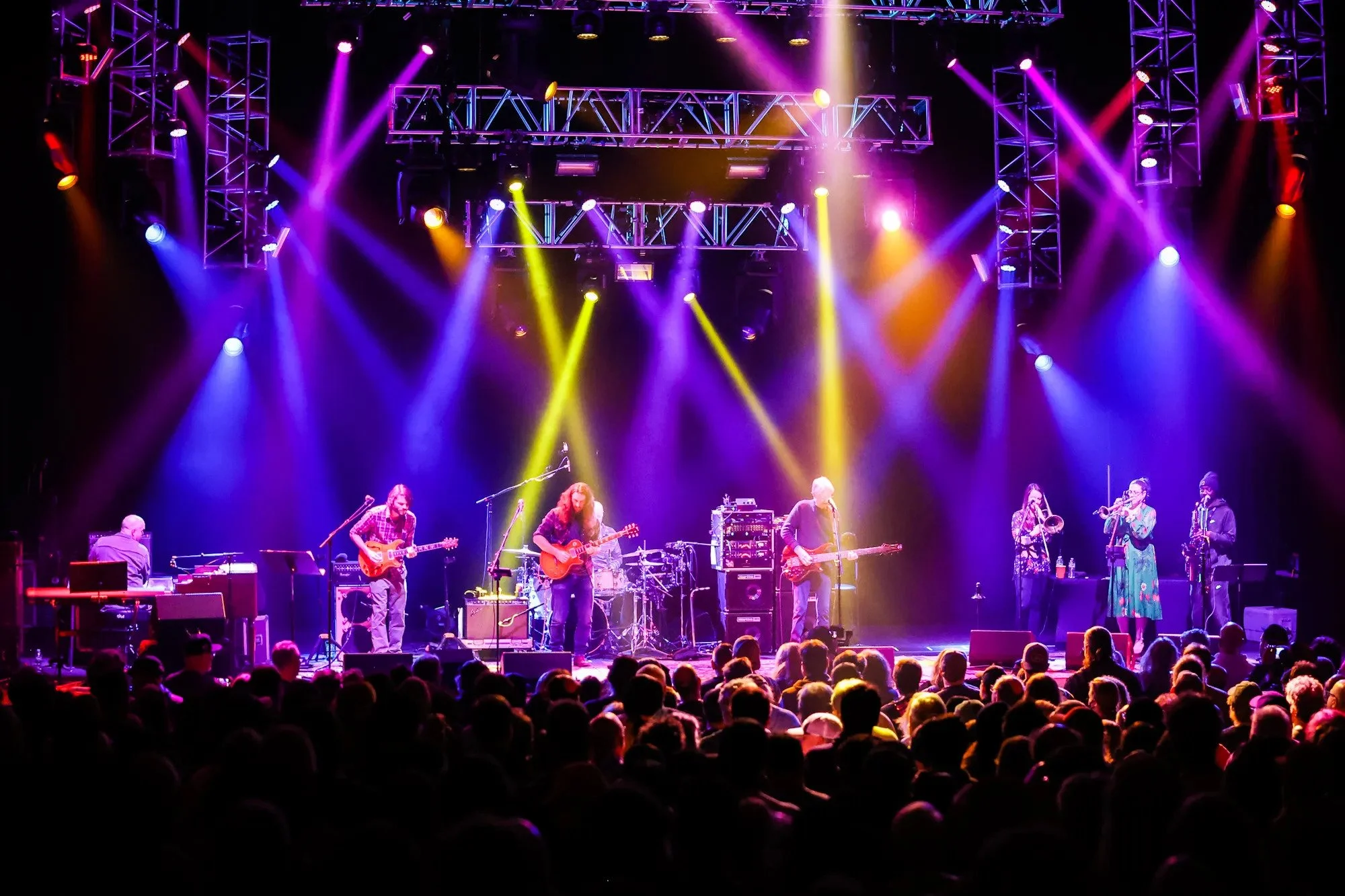 Phil-and-Friends-stage.jpg