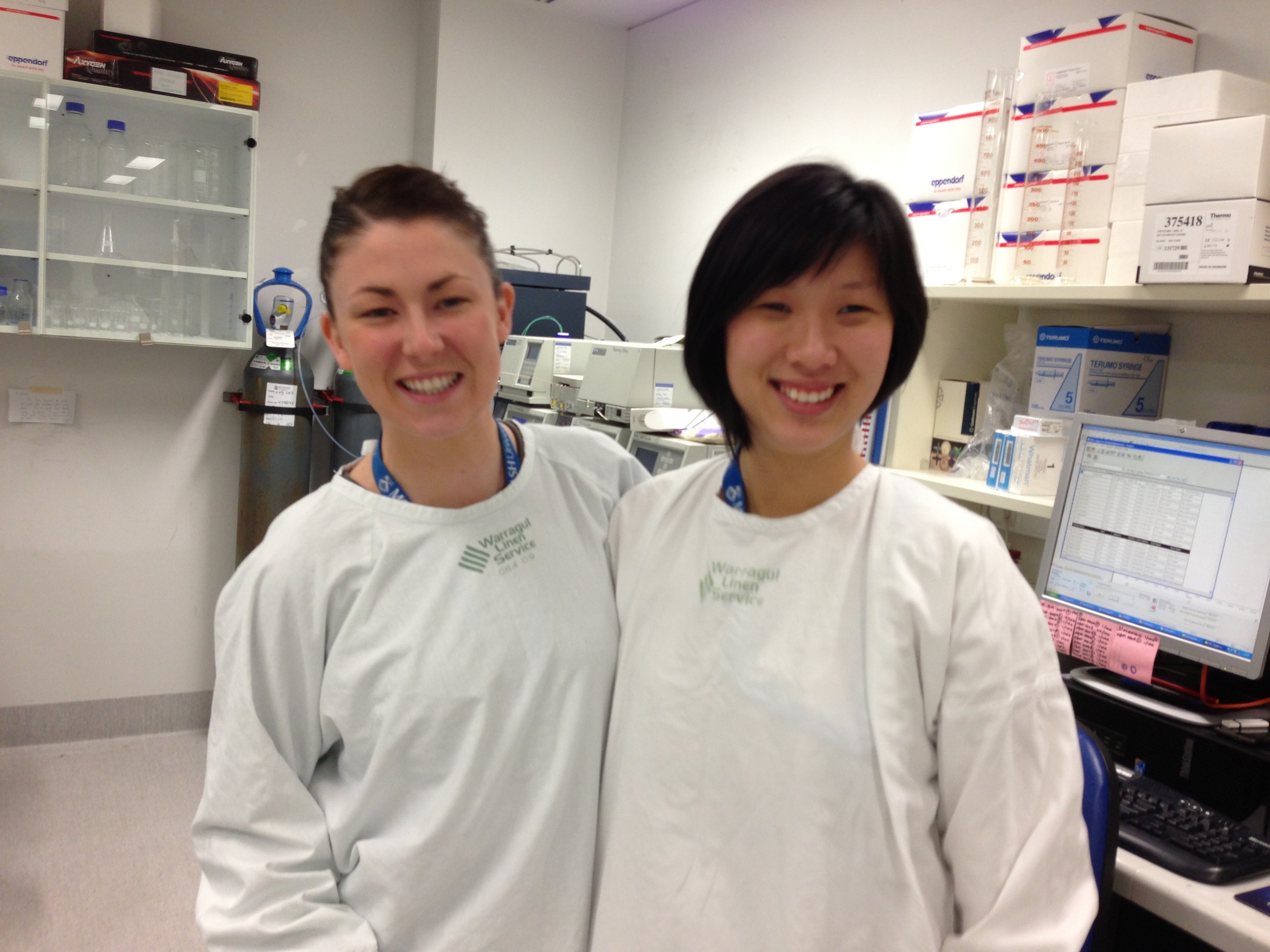 Kelly and C.K. showed me around the lab. Between their shoulders you can see the table-top equipment that measures the FODMAPs in food.