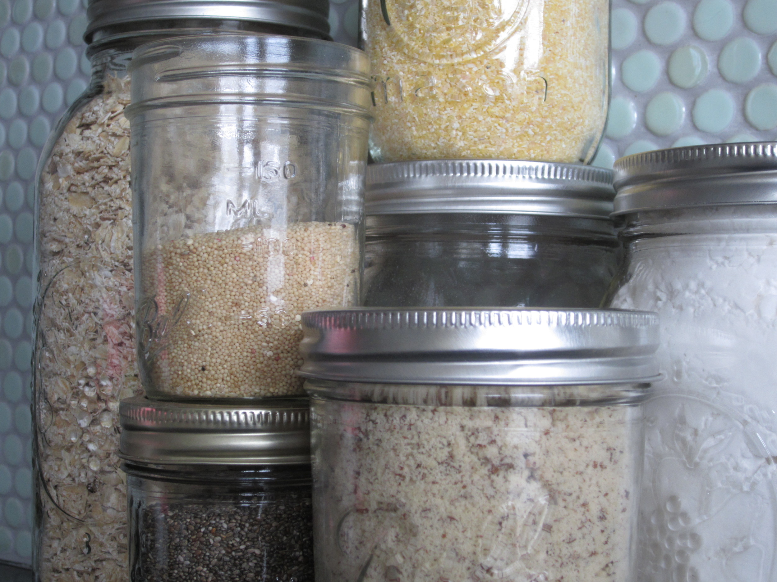 Which alternative flours make the most successful low-FODMAP, gluten-free baked goods?