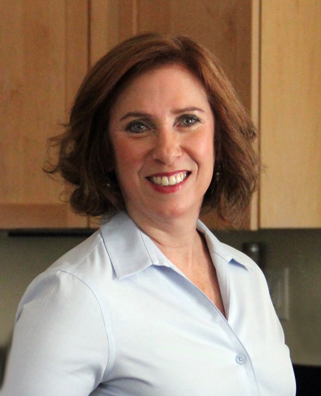 Lisa Rothstein, low FODMAP recipe developer and co-author of IBS-Free Recipes for the Whole Family.