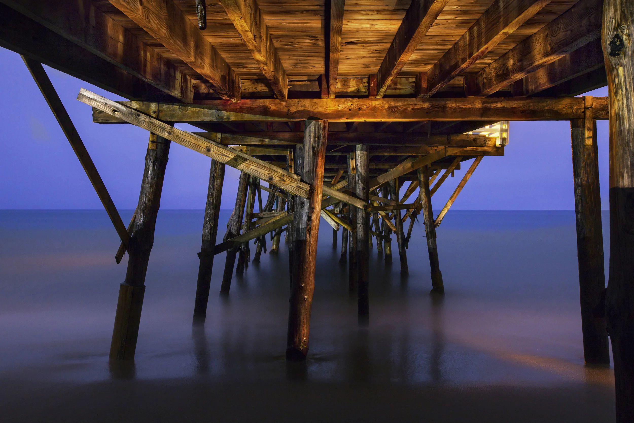 This photographs are protected by US copyright law and may not be reproduced, distributed, transmitted, displayed, published or broadcast without the prior written permission of the copyright owner