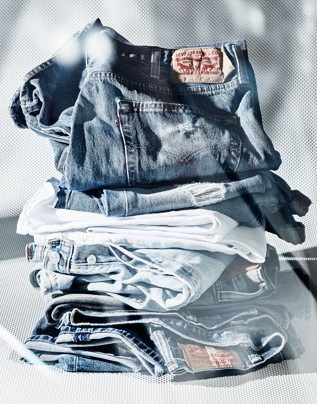 2024_04_19_Levis_Shot01_0047_RET.jpg