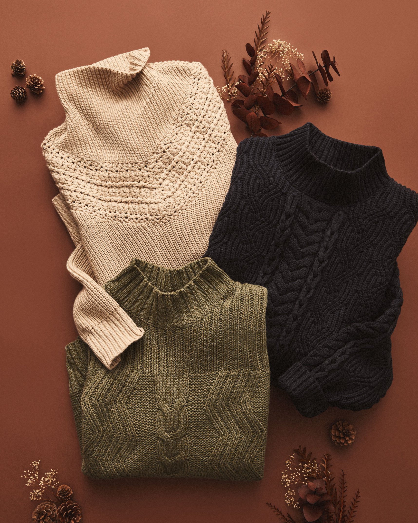 SWEATER-GROUP_0092_HR.jpg