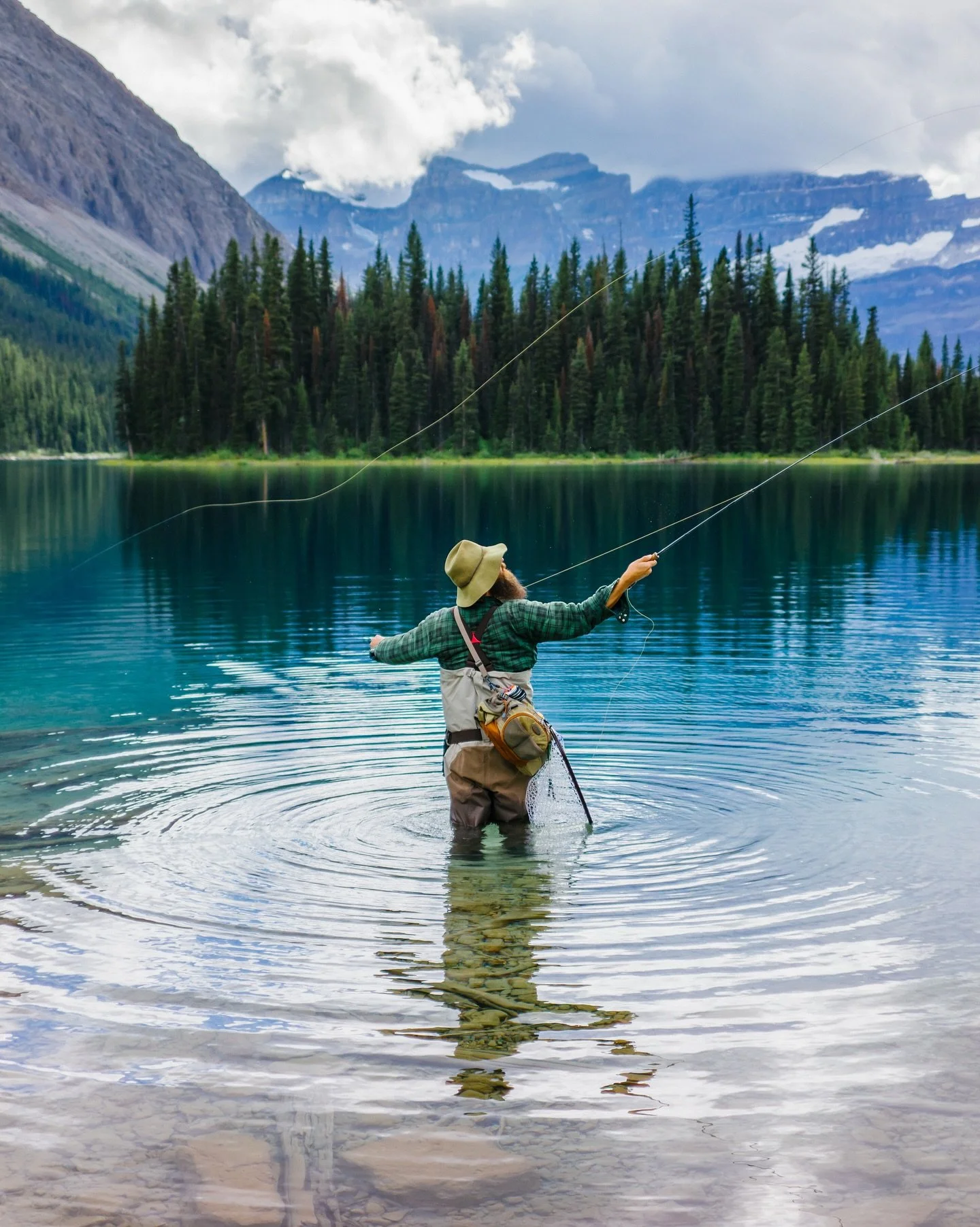 I REMEMBER almost ten years ago I was driving north to Canada to meet this guy, my best friend Chad, when I got the email from @natgeoadventure inviting me to contribute on their channels. It was an amazing accomplishment! Something I'll never forget