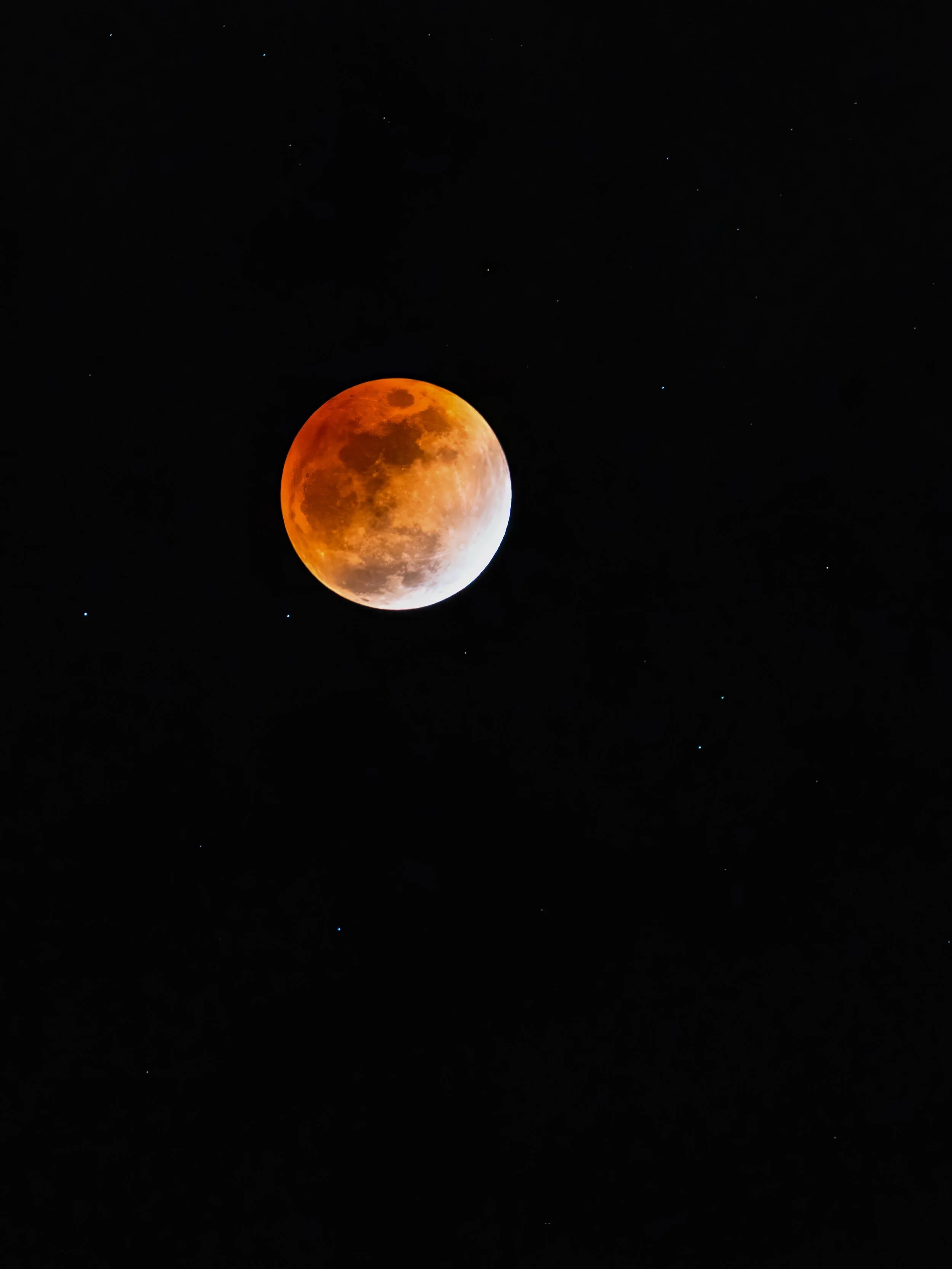 THERE&rsquo;S A PARTY in the sky tonight! It&rsquo;s been a few months since this spectacular evening, our last blood moon. There isn&rsquo;t a blood moon tonight, but sooo much more. Who&rsquo;s getting out there?! 

Be safe, be kind, and leave a no