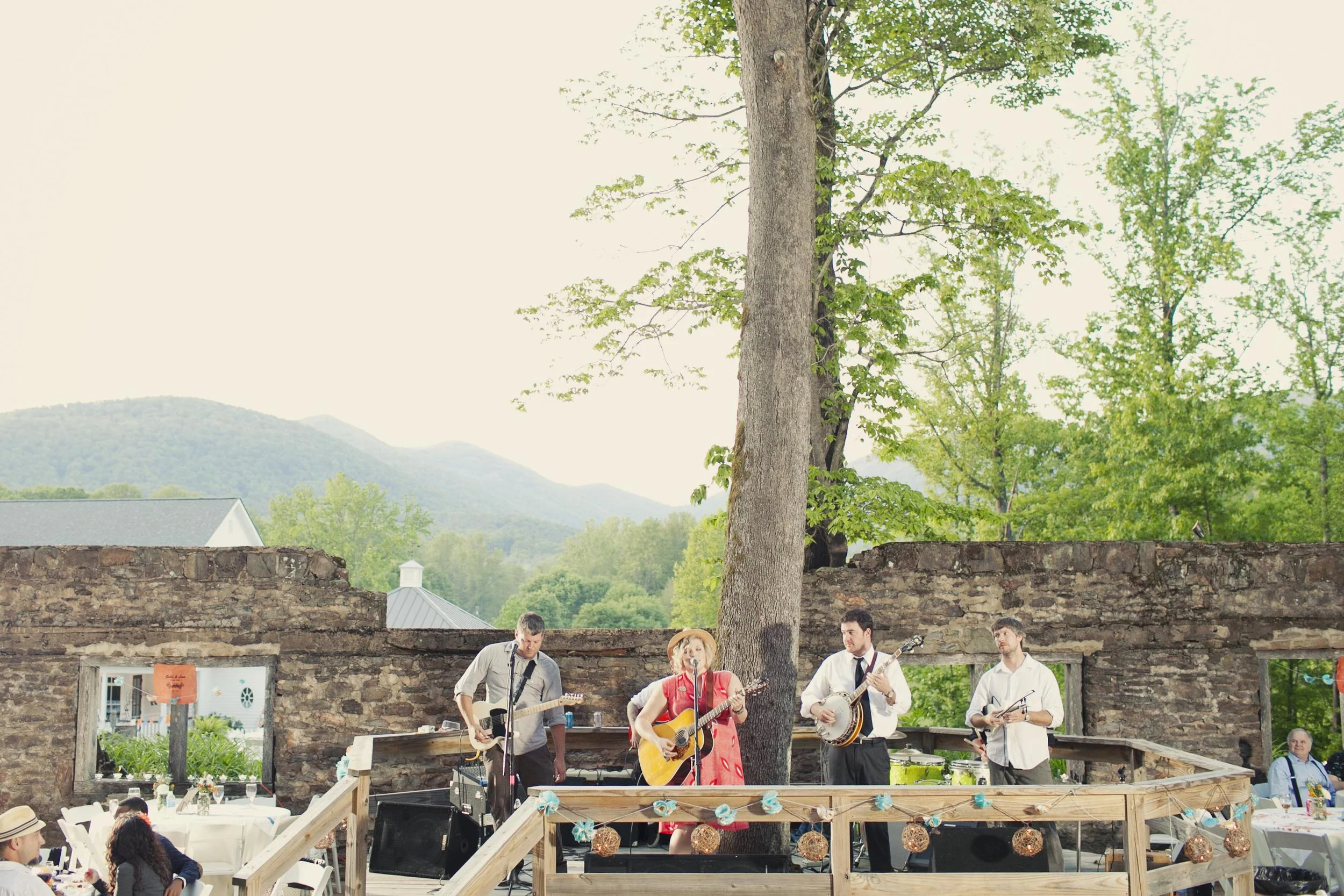 Dorothy-Spring 2011 band.JPG