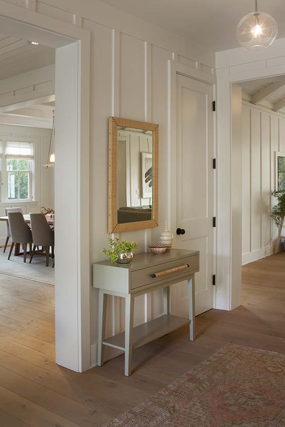 1_entry_hall_344.jpg