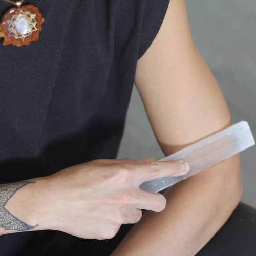 SELENITE STONE BRUSH