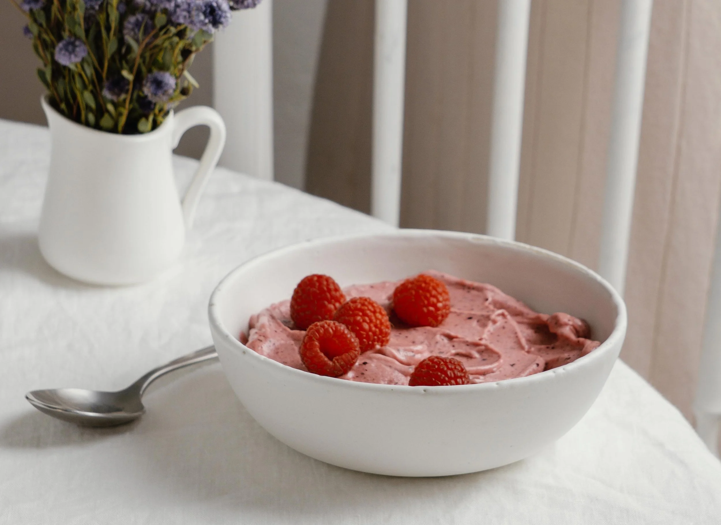 Eating Right: A Comprehensive Guide to Nutritional Therapy for Managing Diabetes