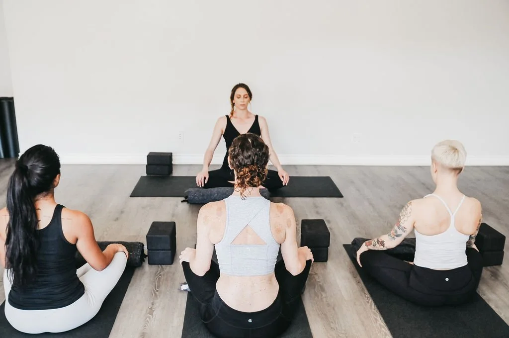 Saffron &amp; Sage 12-Month Experience: A Member’s Guide to Holistic Healing