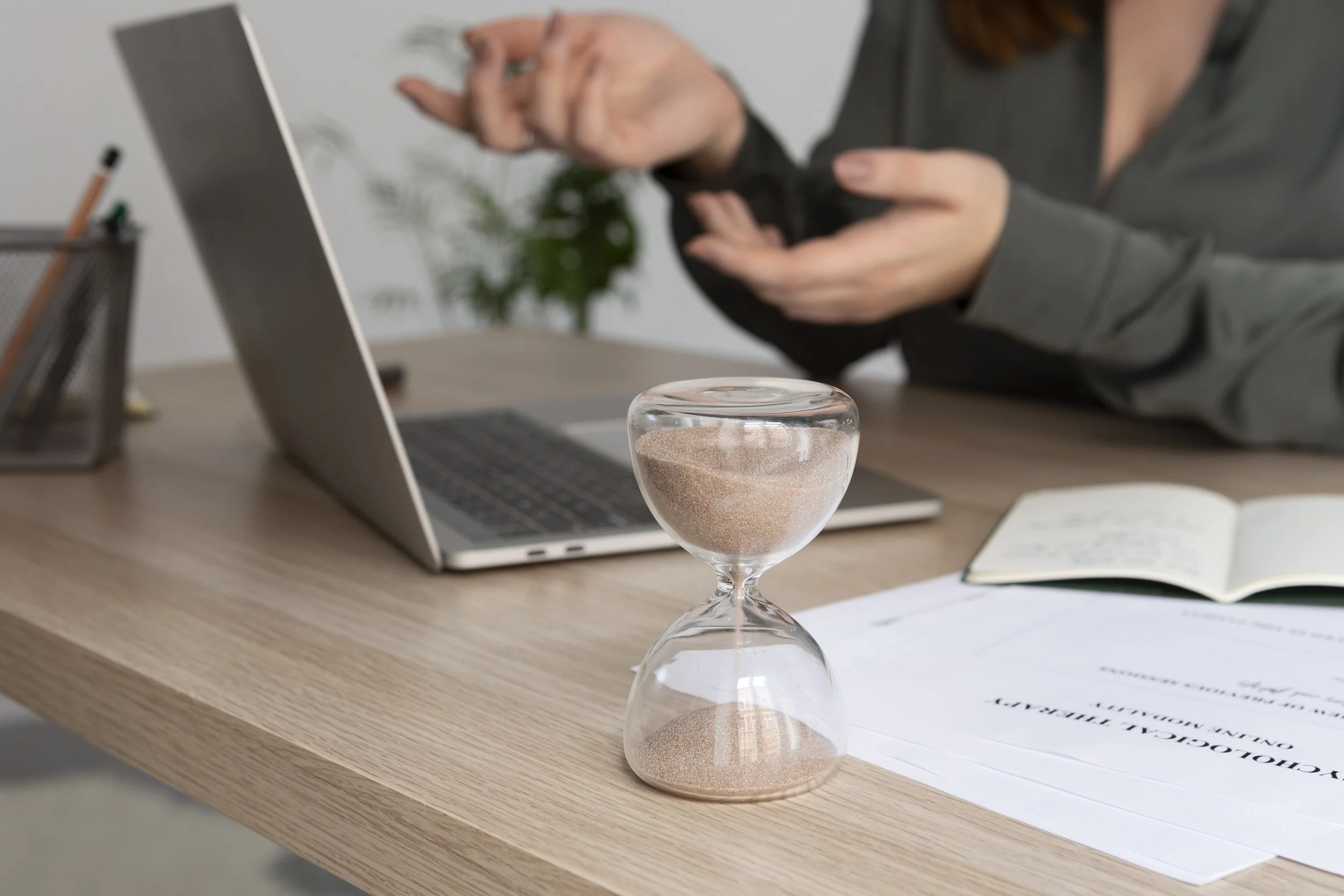 Somatic Coaching for Accountants: Releasing the Pressure of Perfectionism and Deadlines