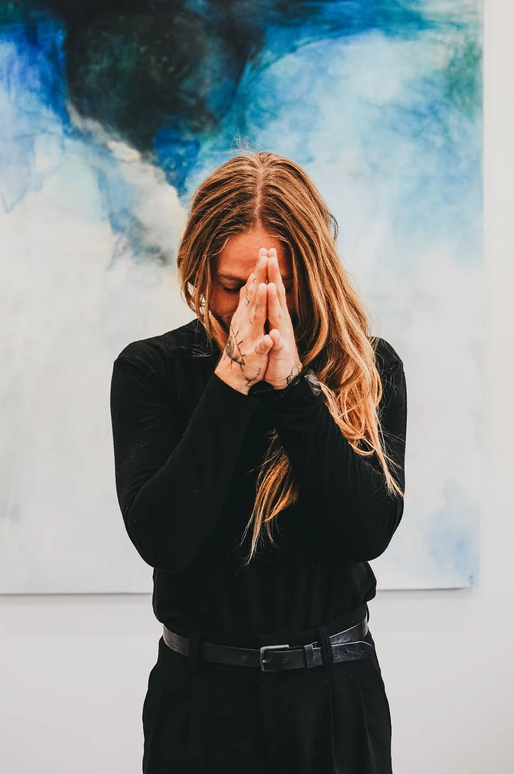 Energy therapy session at Saffron & Sage