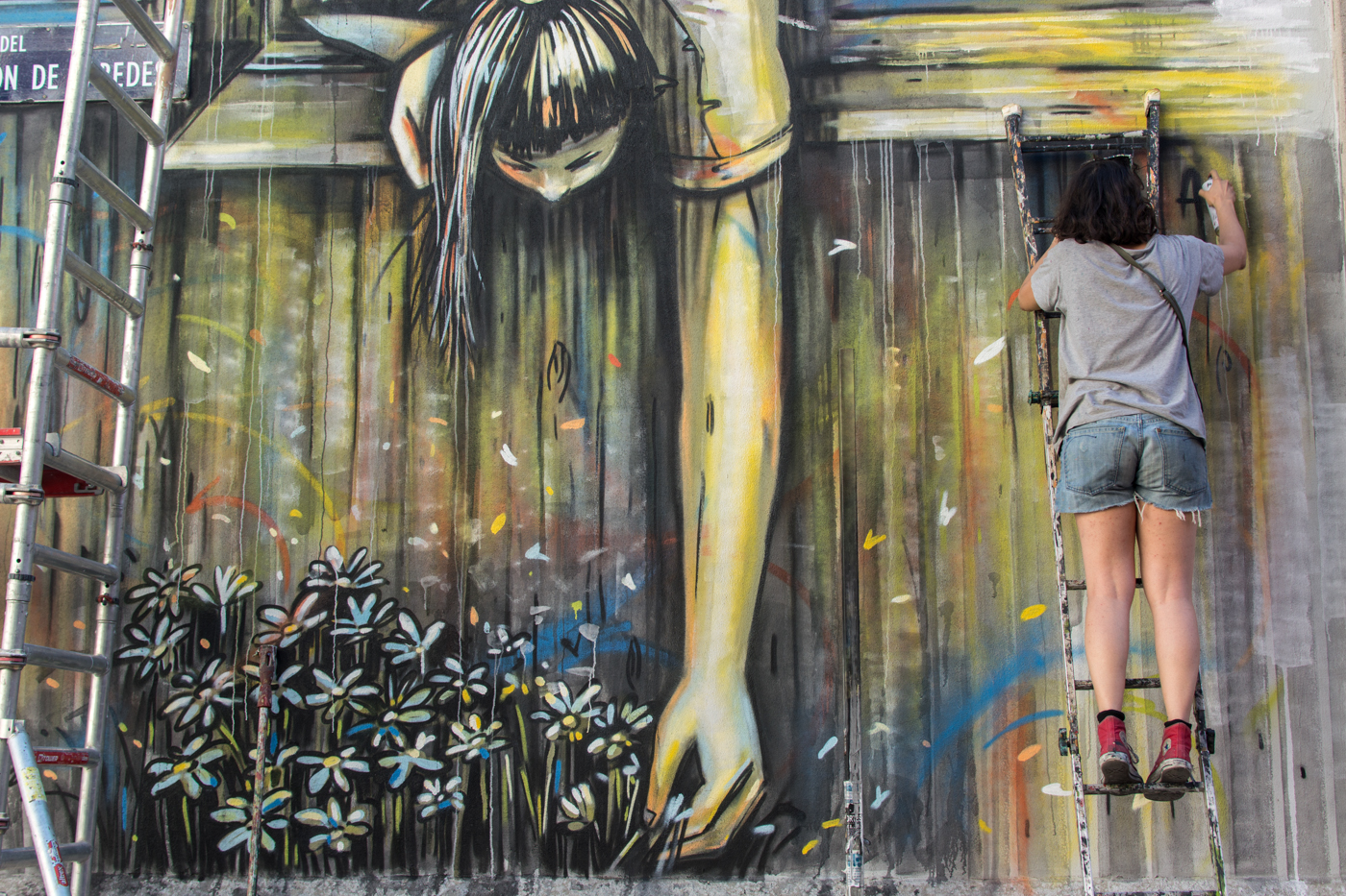 Alice Pasquini - MurosTabacalera by Guillermo de la Madrid - Madrid Street Art Project-34.jpg