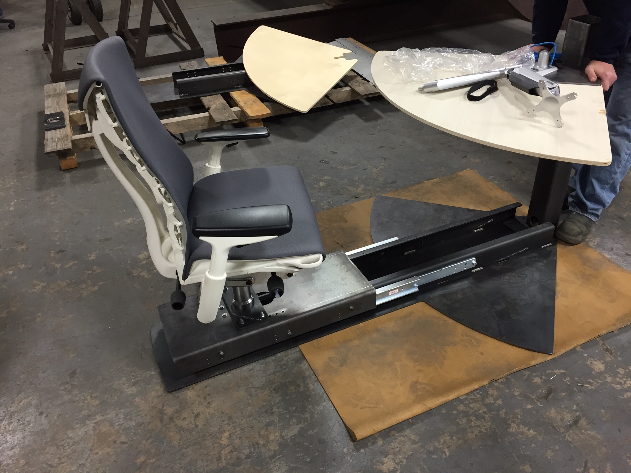 Custom fabricated, library-designed VR workstation - courtesy of OU Physics dept.