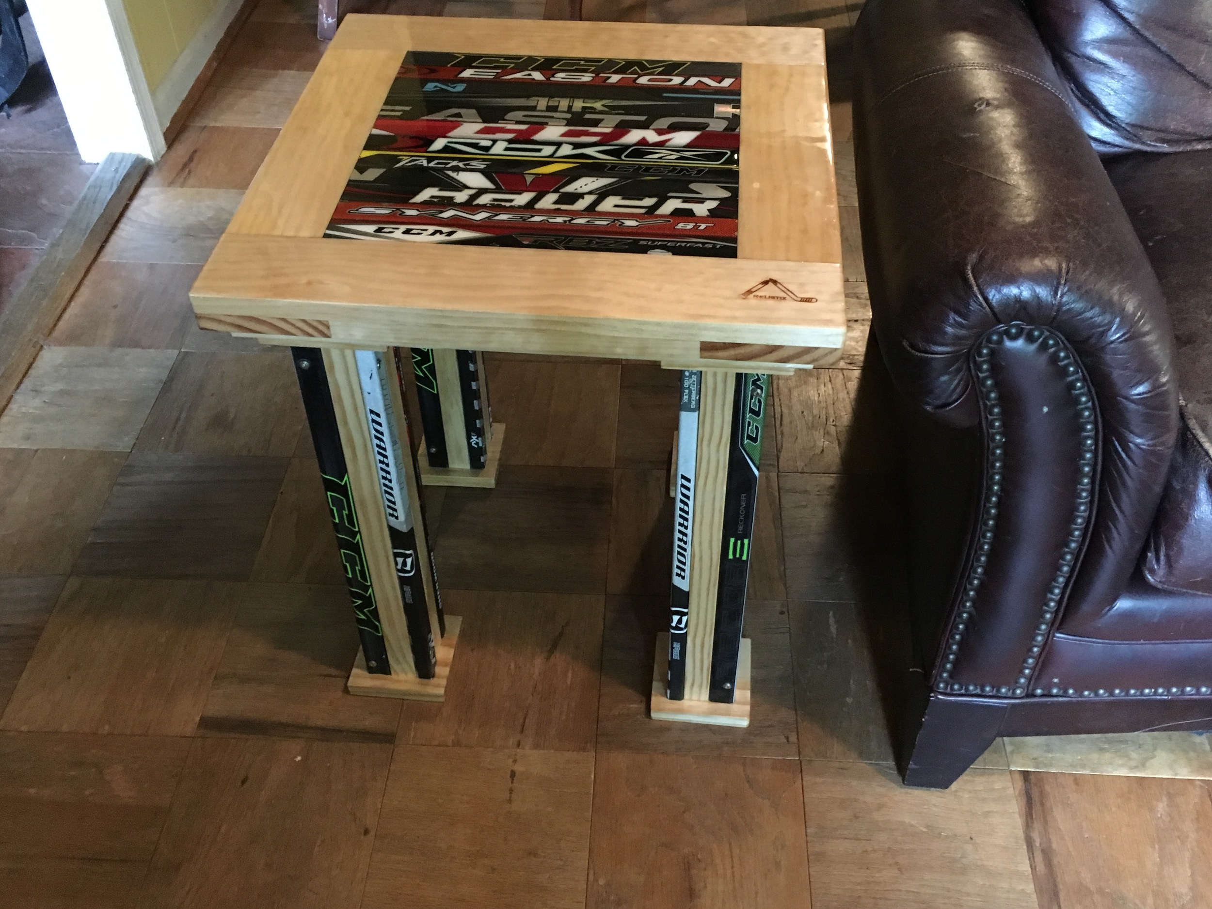 coffee table close [364305].JPG