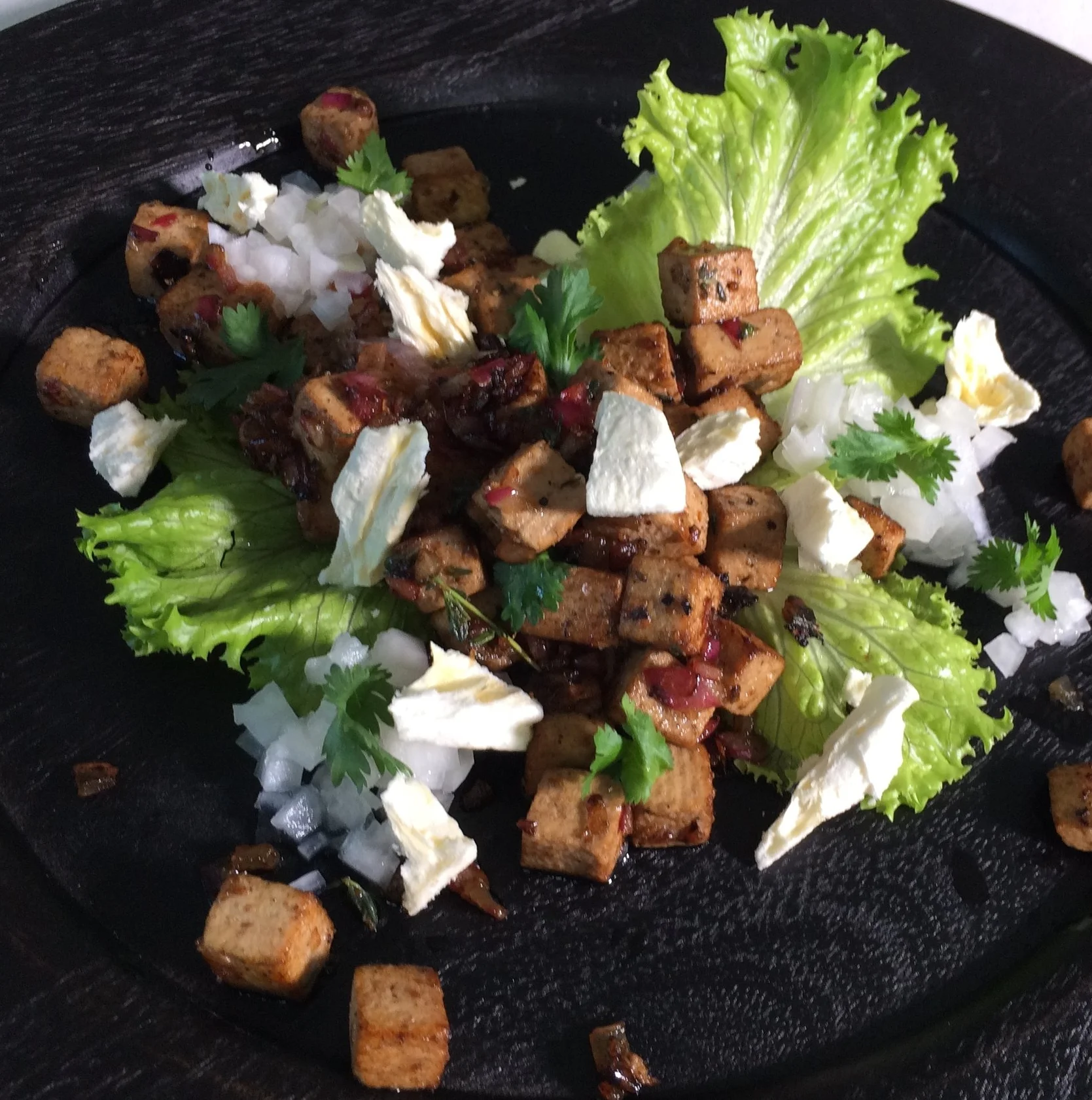 Broken FRZ-DRY Pineapple Jerk Tofu