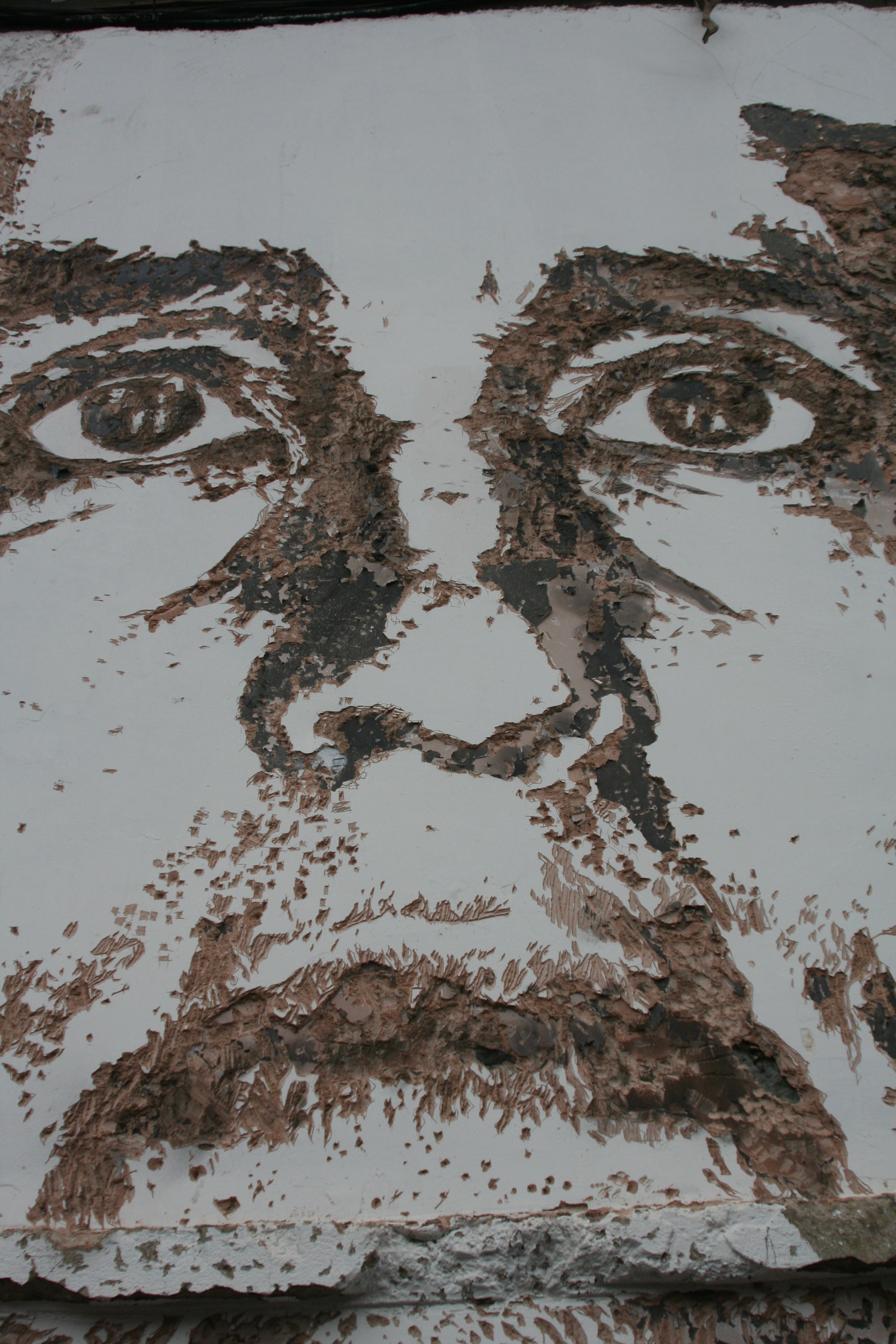 Vhils