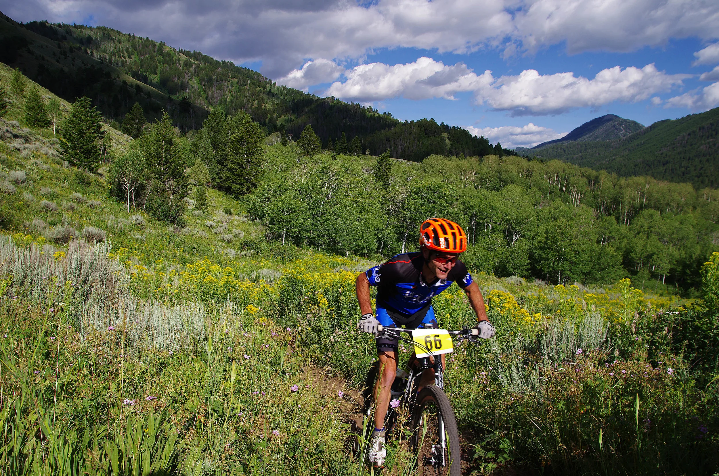 Staying hydrated and fueled leads to happy racing!