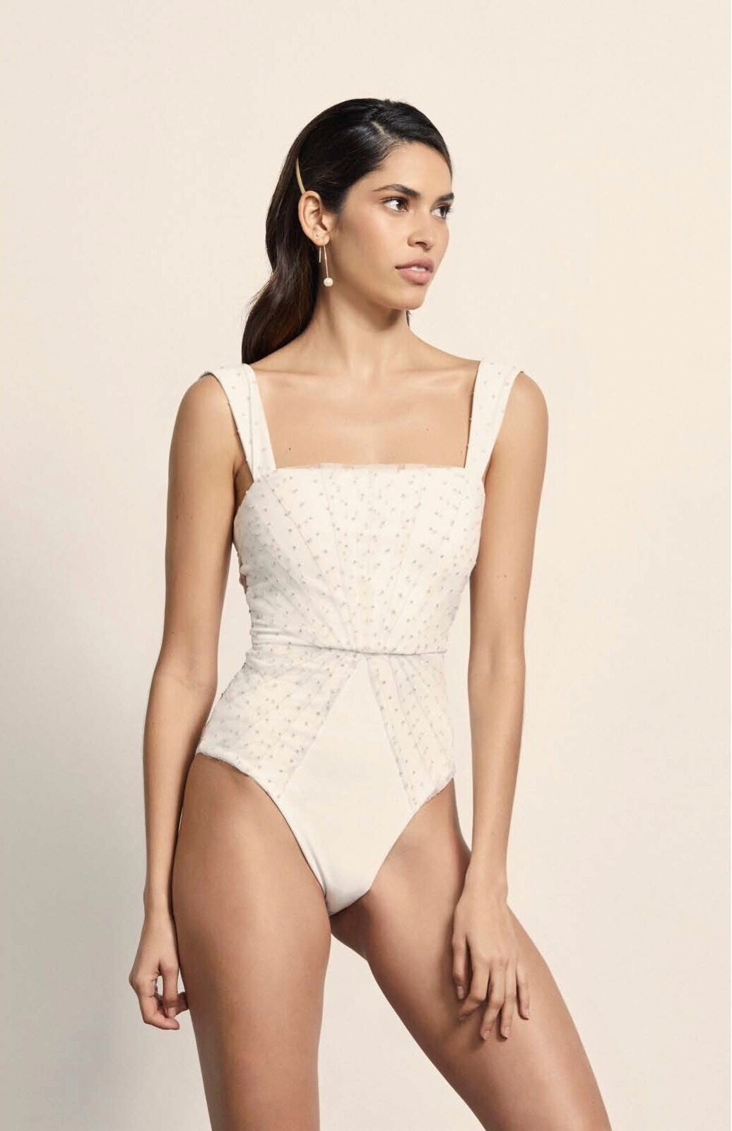 AMAIO%C3%8C+BRIDAL+CAPSULE+2019+%283.jpg