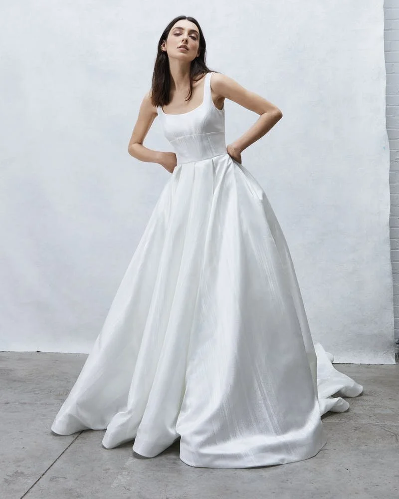 003da383-4a70-4855-a0d7-fa26c019a11b_210331-RITA-VINIERIS-ALYNE-SS22-92511-16003.jpg
