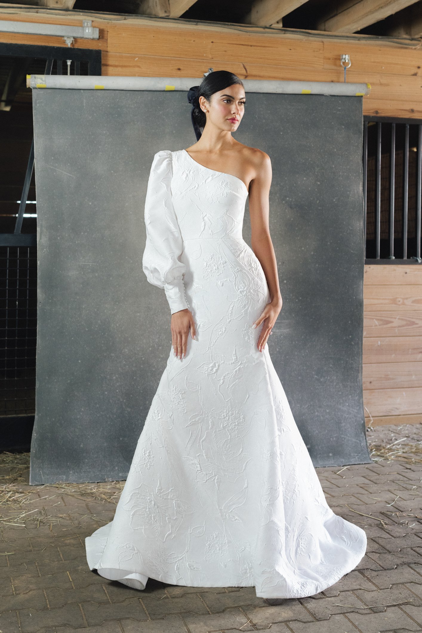 Westbrook-anne-barge-fall-2023-wedding-dress.jpg